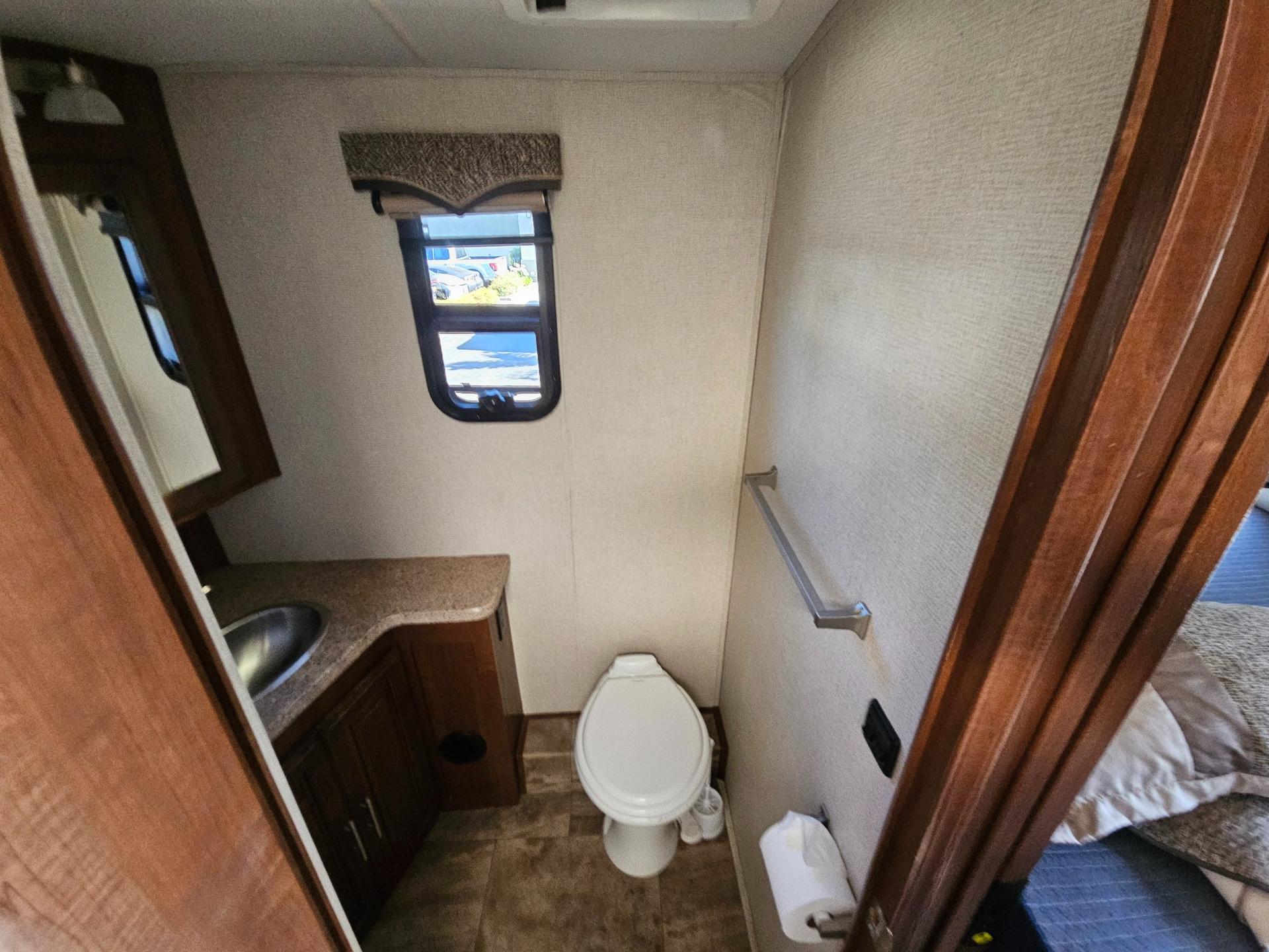 2018 Forest River RV 2018 Forest River RV Georgetown GT5 - thumbnail 13