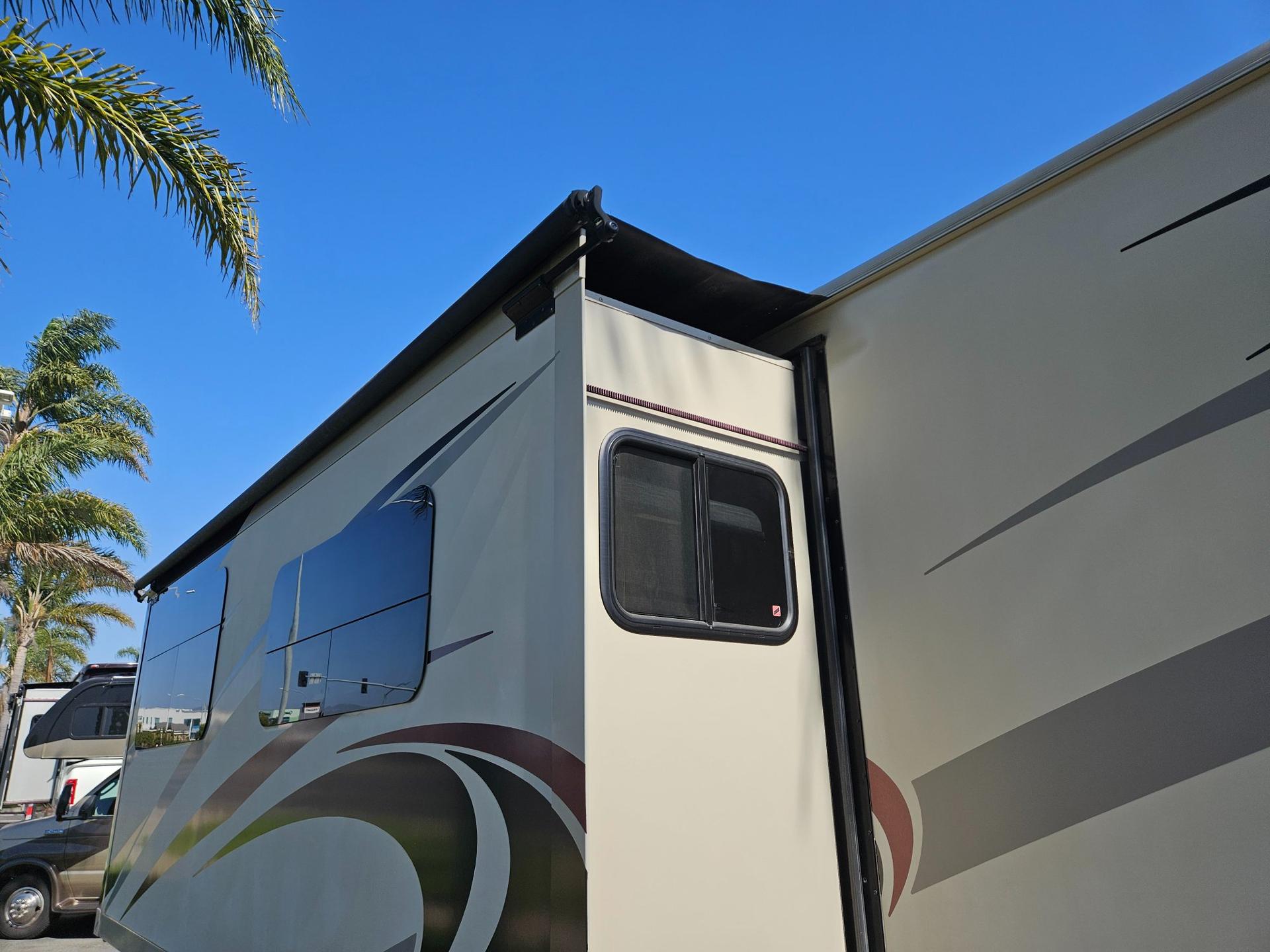 2018 Forest River RV 2018 Forest River RV Georgetown GT5 - thumbnail 33