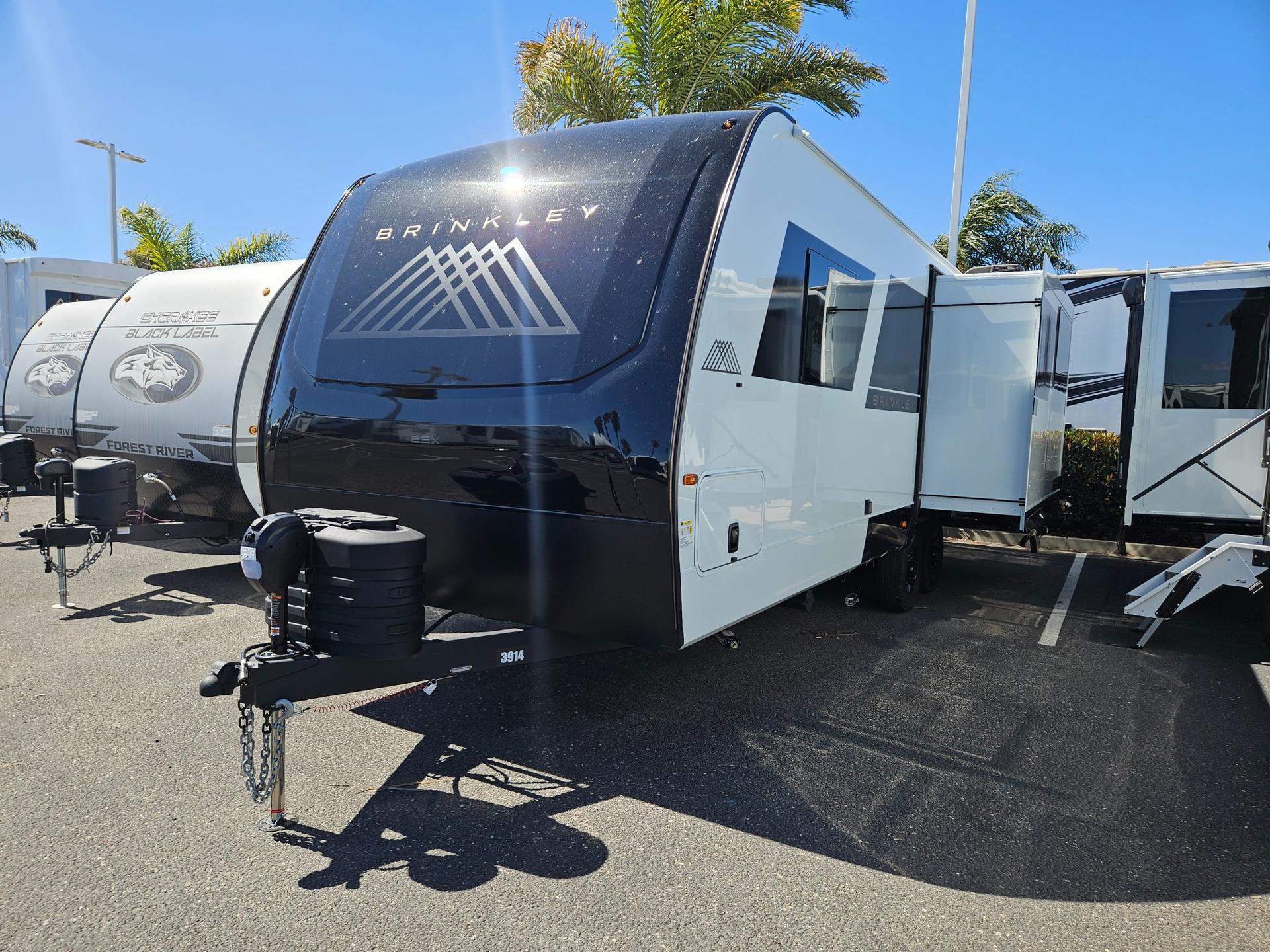 2027 Brinkley RV 2027 Brinkley RV Model Ix - thumbnail 4