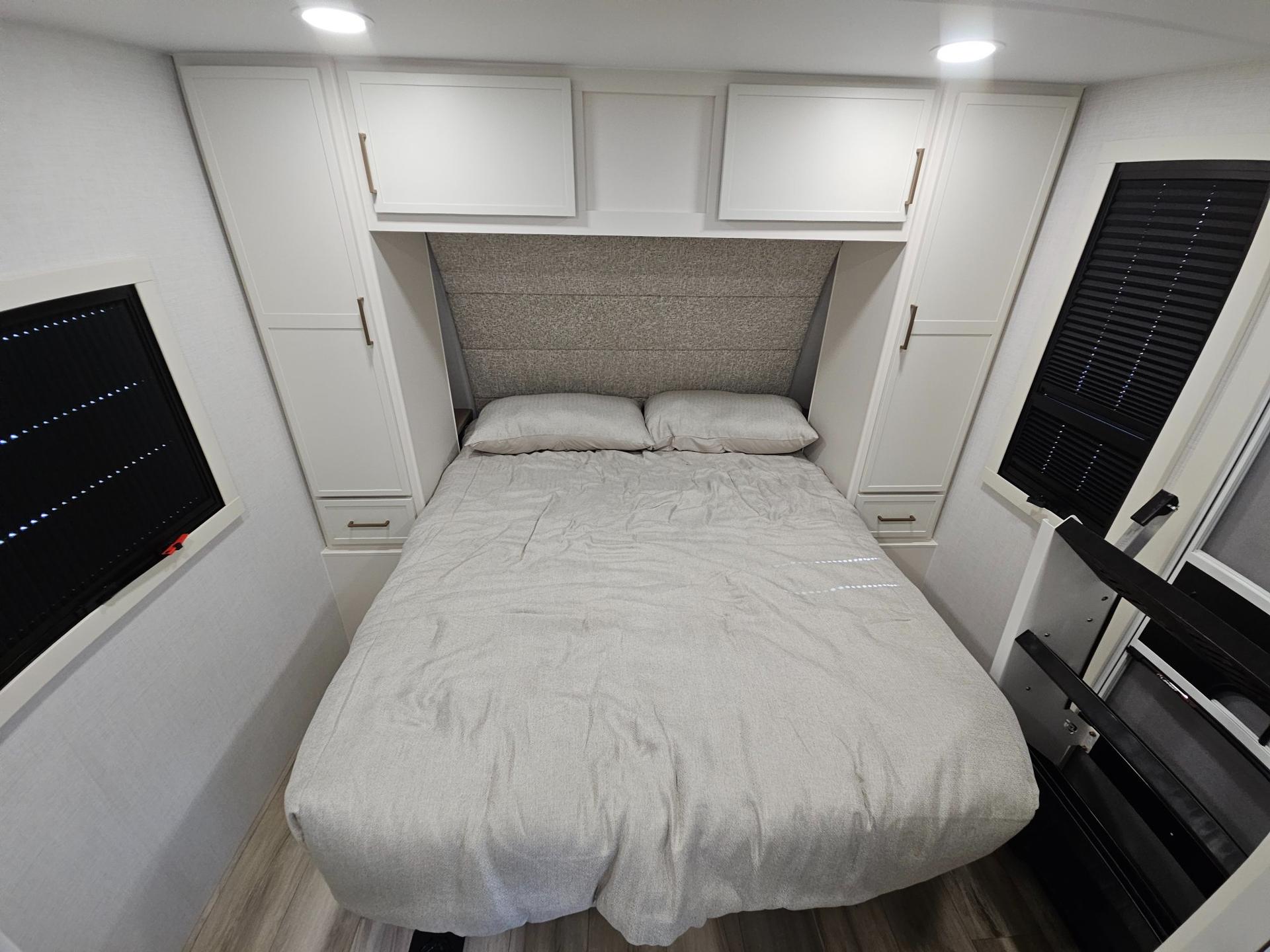 2027 Brinkley RV 2027 Brinkley RV Model Ix - thumbnail 32