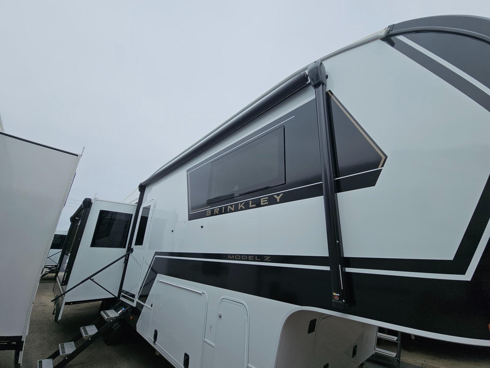 2027 Brinkley RV 2027 Brinkley RV Model Ix - thumbnail 50