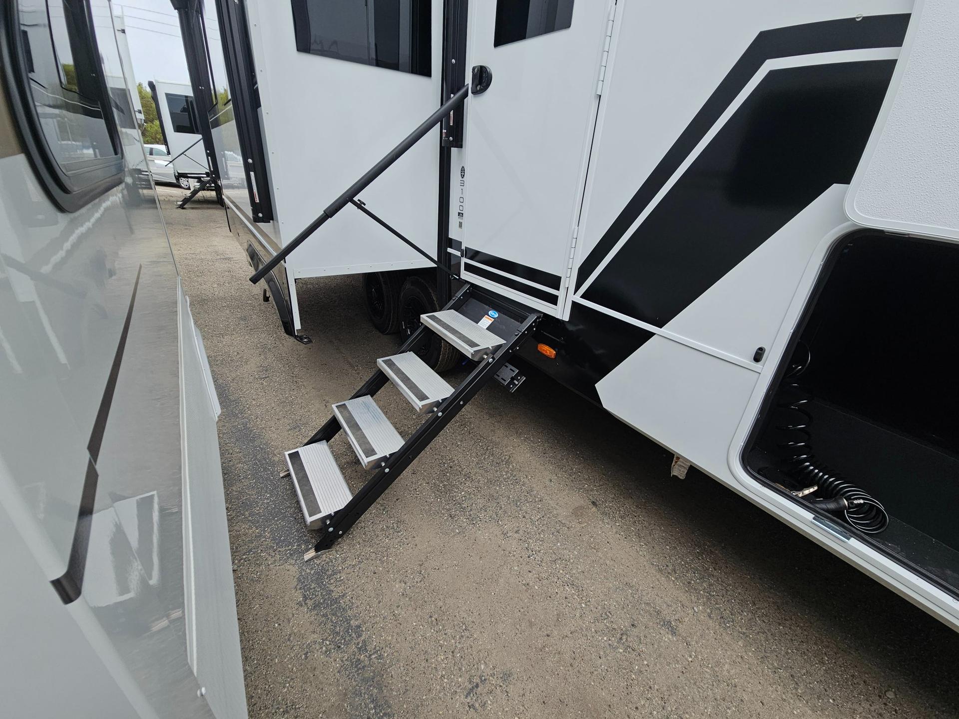 2027 Brinkley RV 2027 Brinkley RV Model Ix - thumbnail 52