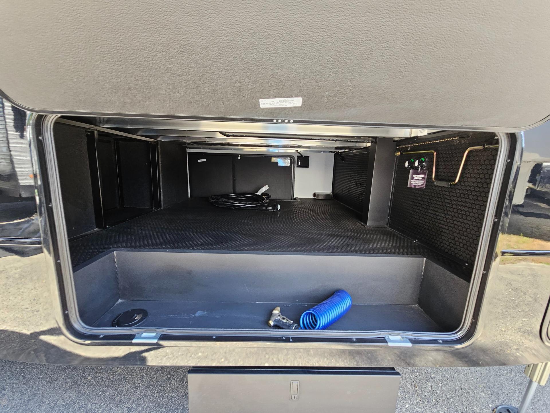 2026 Brinkley RV 2026 Brinkley RV Model Z - thumbnail 57