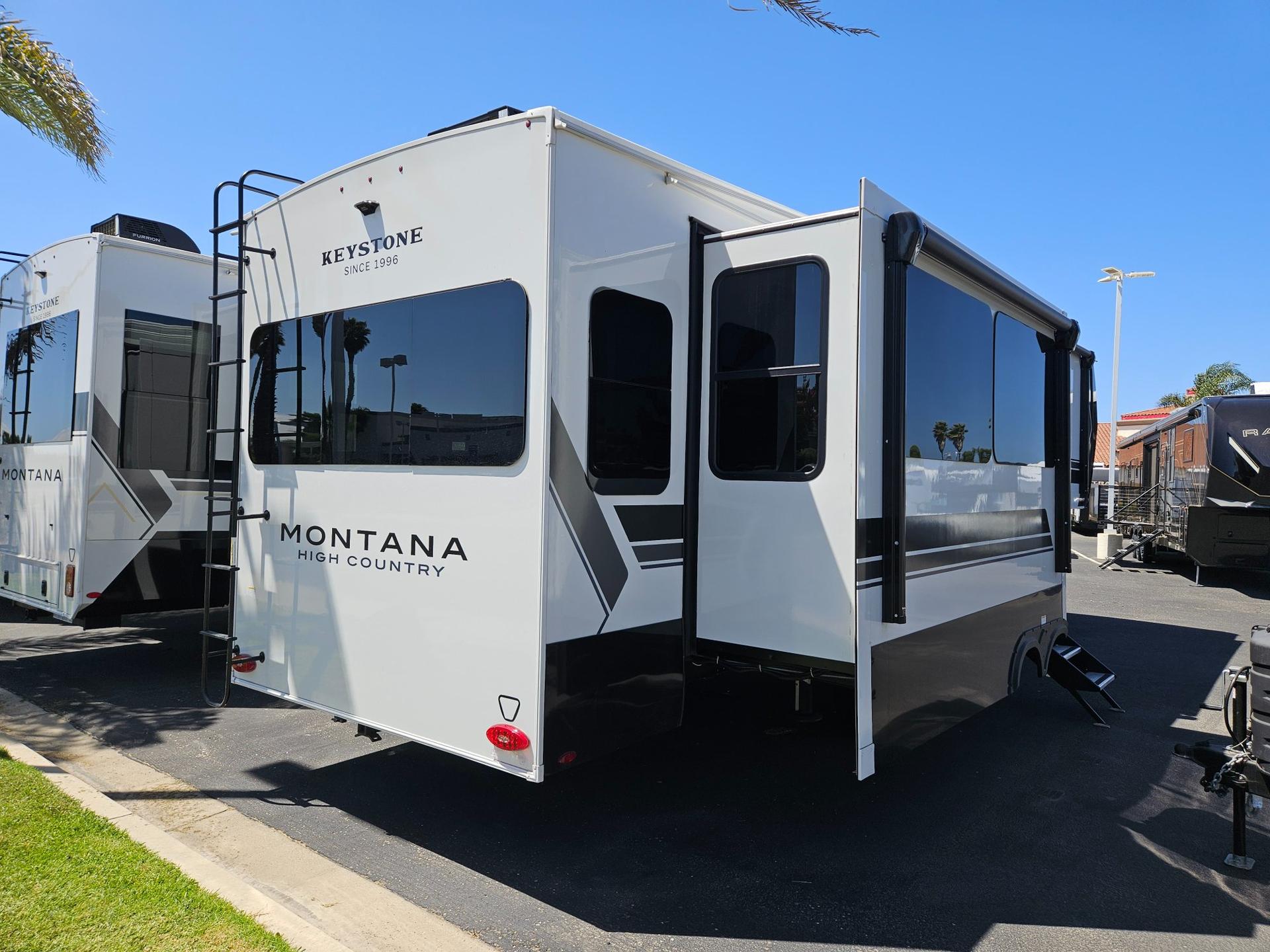 2026 Keystone RV 2026 Keystone RV Montana High Country - thumbnail 3
