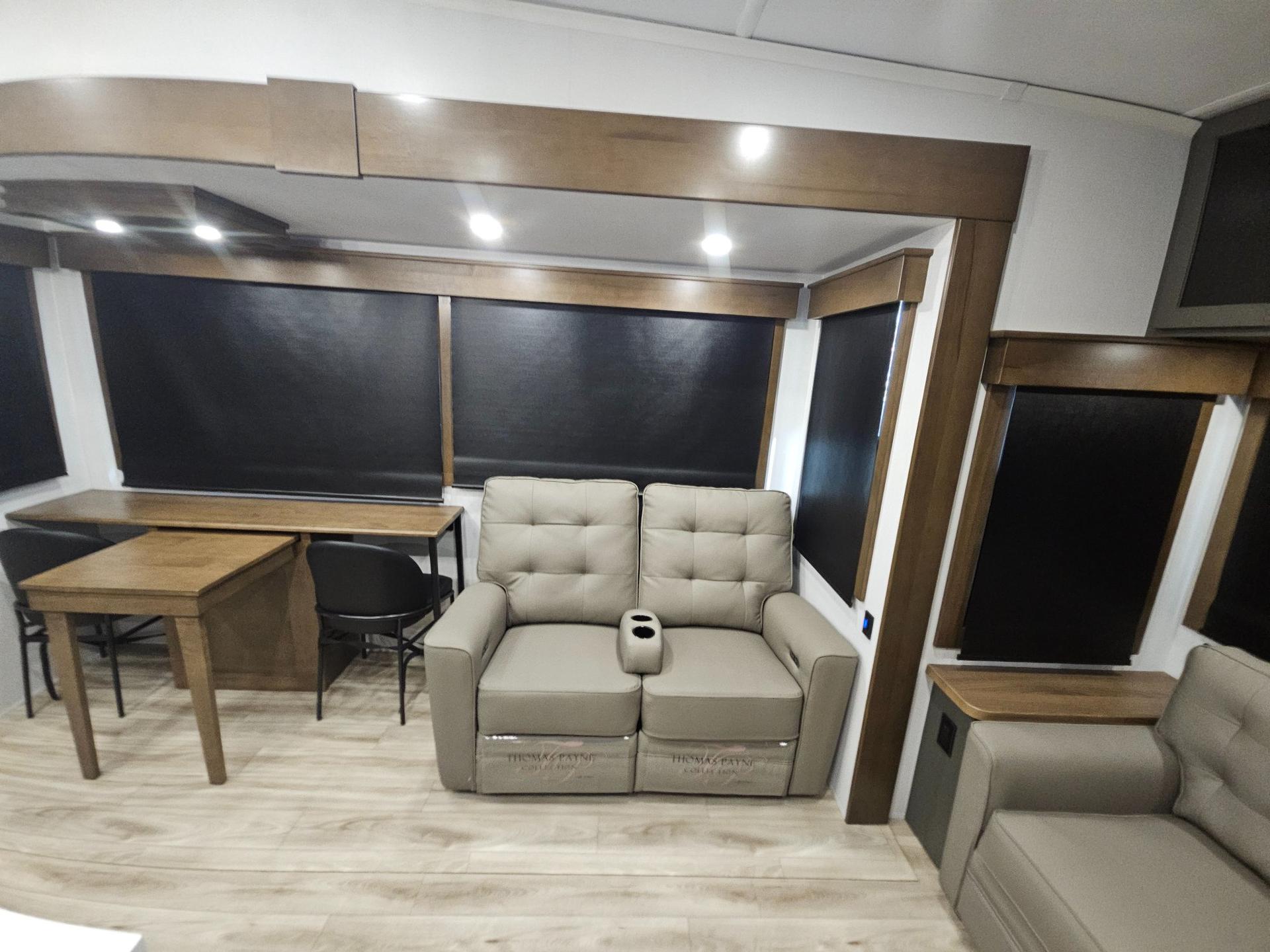 2026 Keystone RV 2026 Keystone RV Montana High Country - thumbnail 11