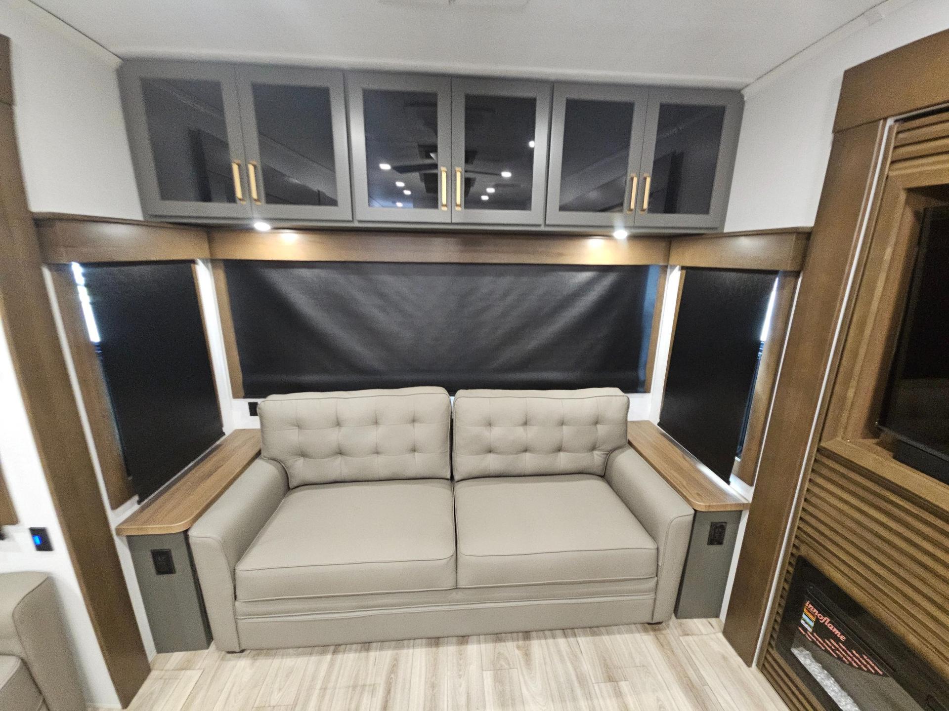 2026 Keystone RV 2026 Keystone RV Montana High Country - thumbnail 13