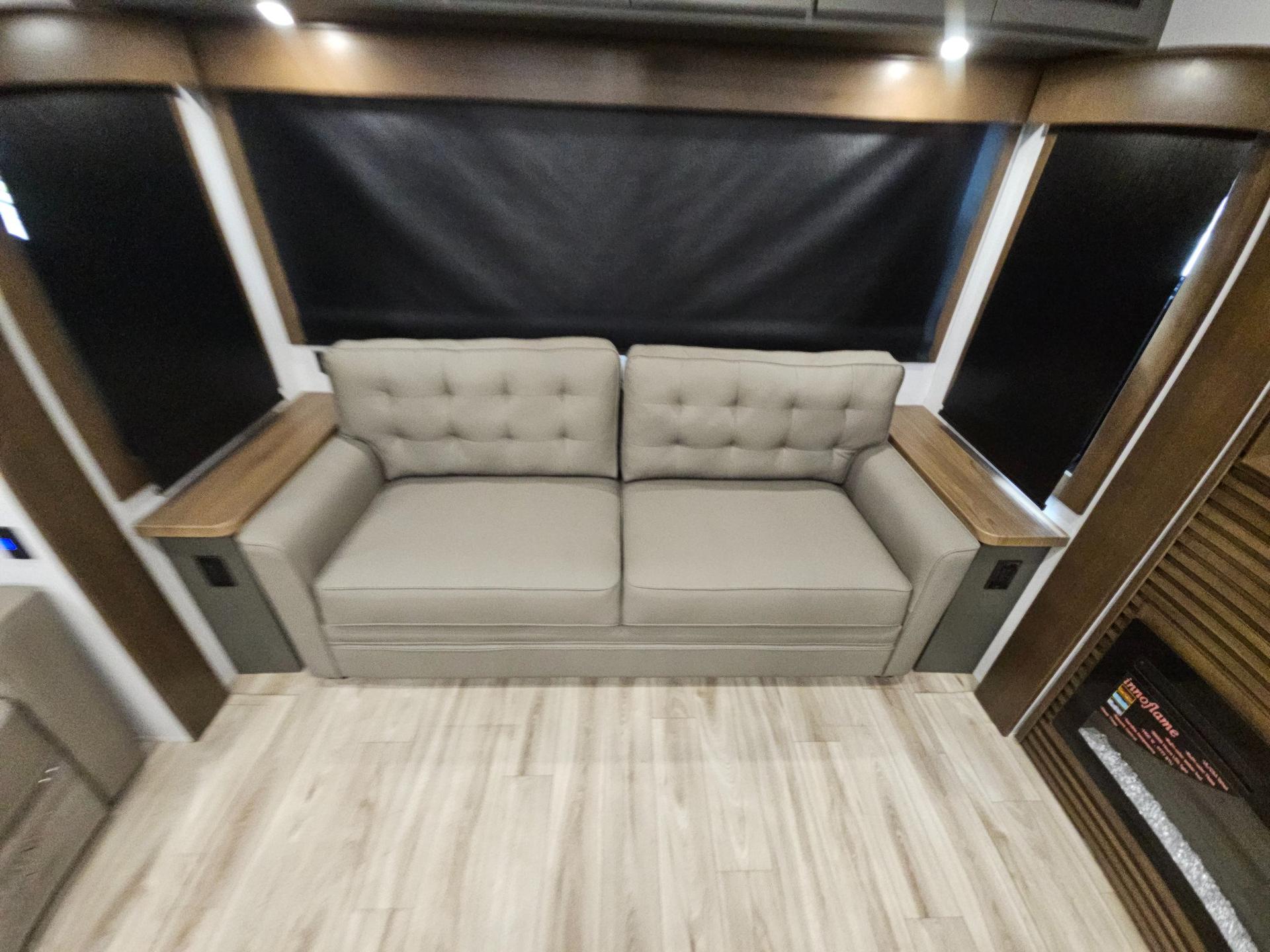 2026 Keystone RV 2026 Keystone RV Montana High Country - thumbnail 14
