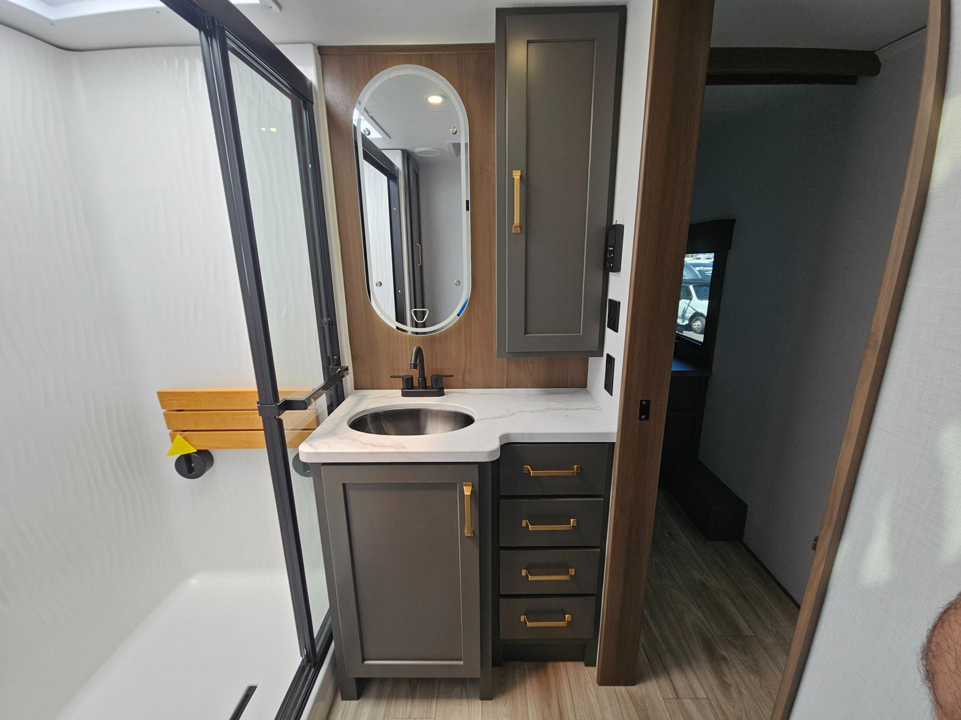 2026 Keystone RV 2026 Keystone RV Montana High Country - thumbnail 36