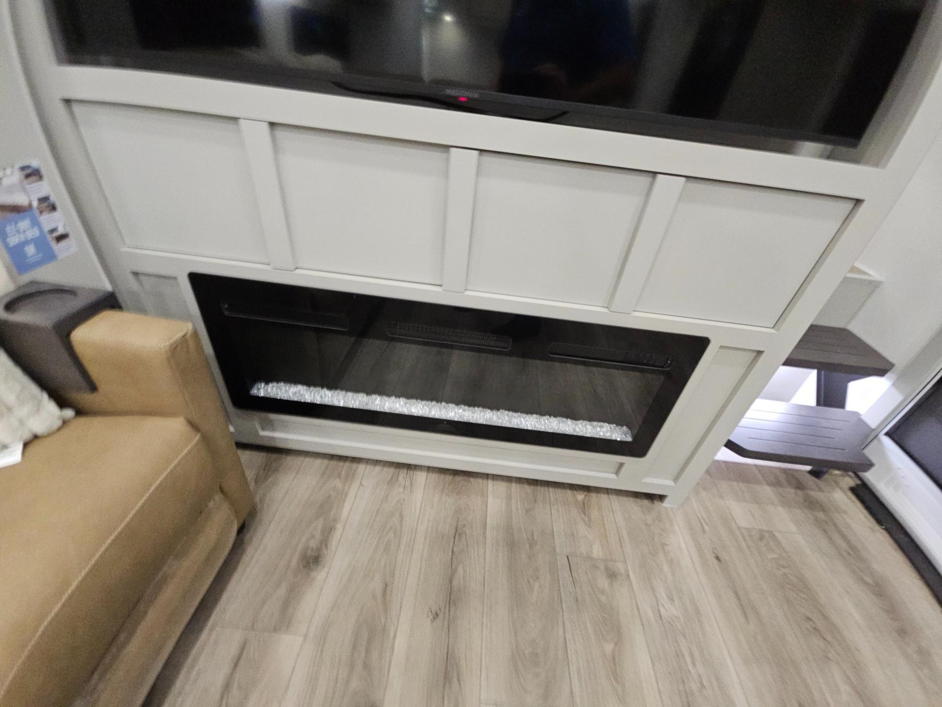 2027 Brinkley RV 2027 Brinkley RV Model Z - thumbnail 25