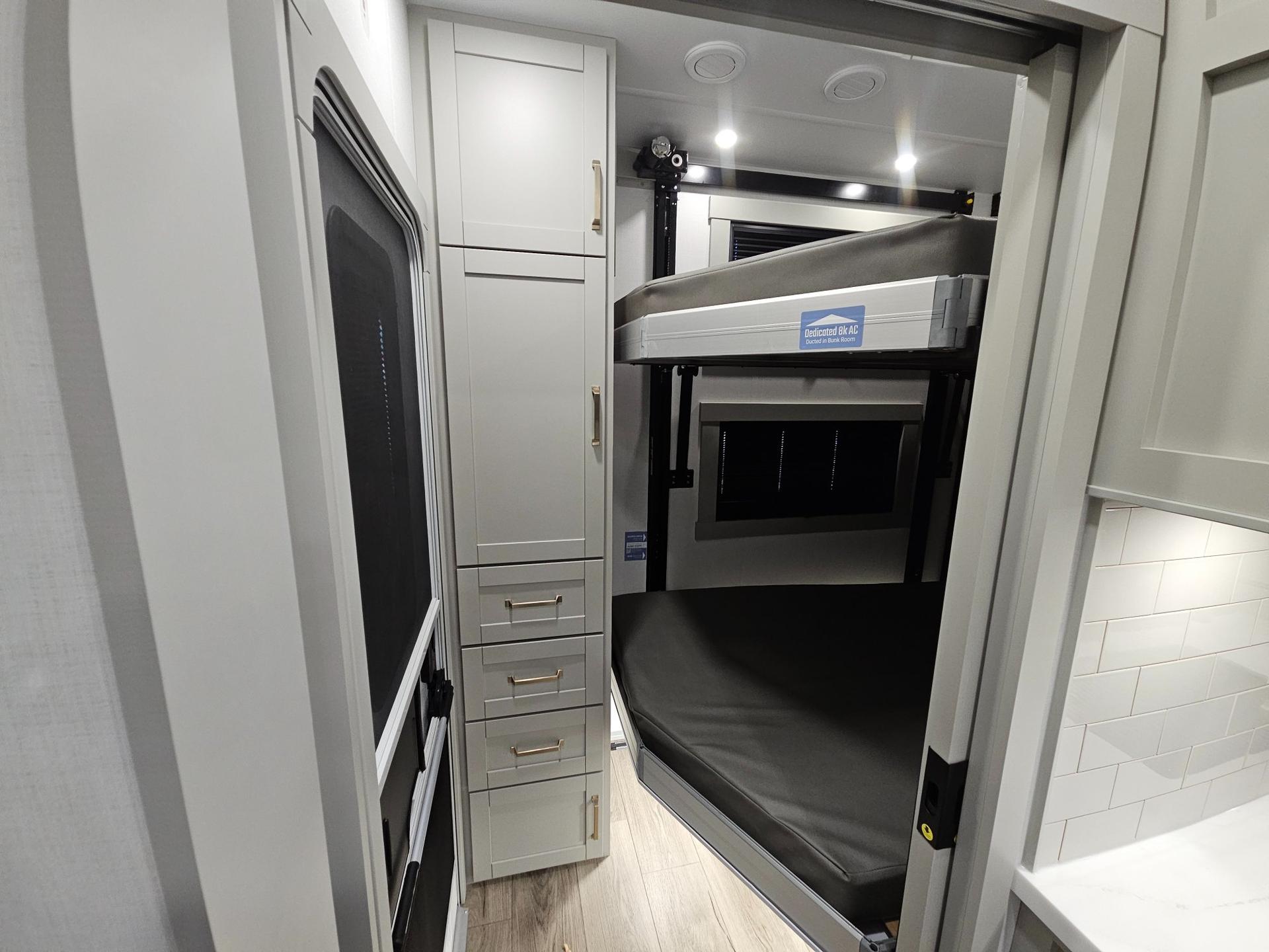 2027 Brinkley RV 2027 Brinkley RV Model Z - thumbnail 27