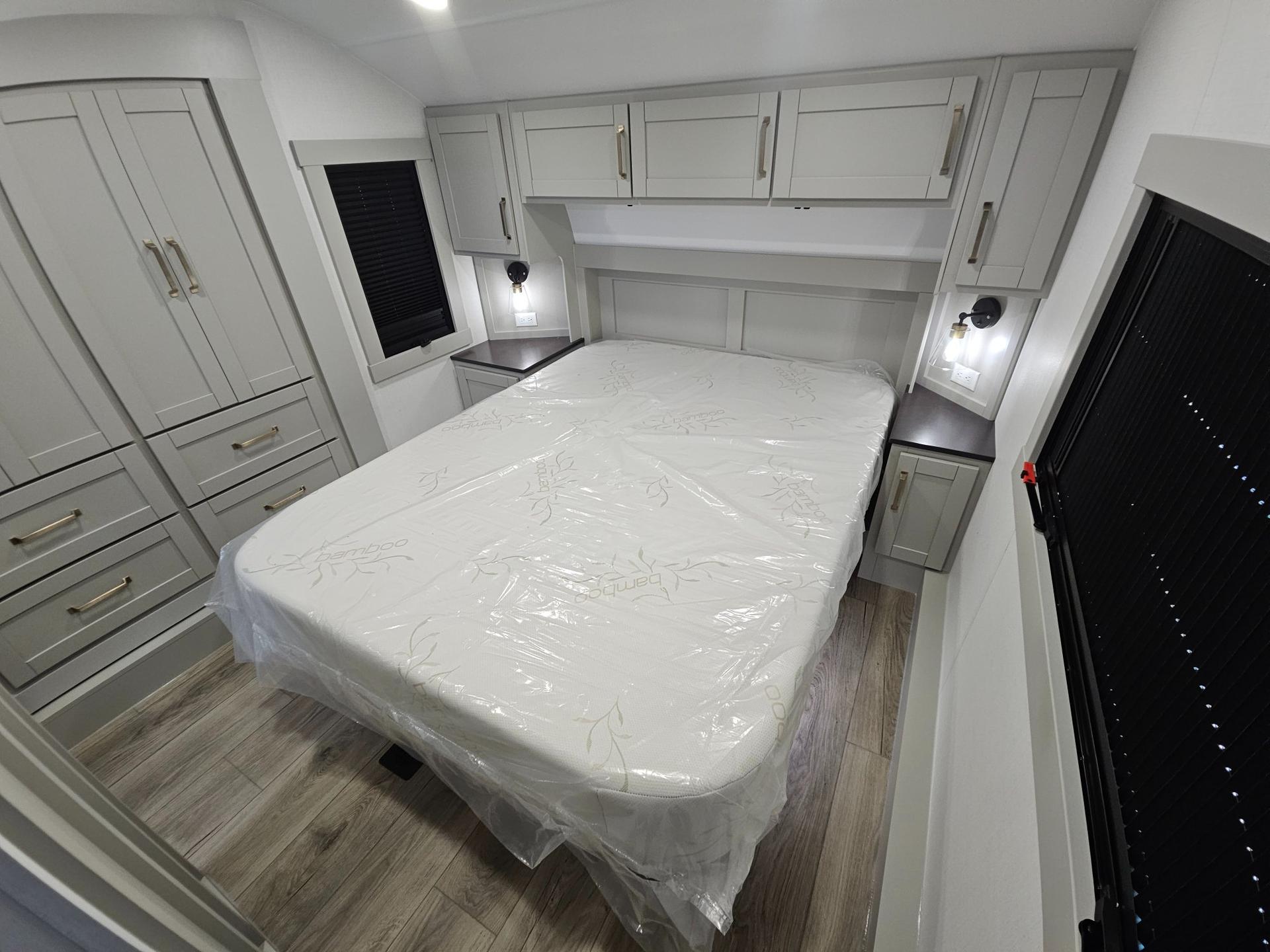 2027 Brinkley RV 2027 Brinkley RV Model Z - thumbnail 41