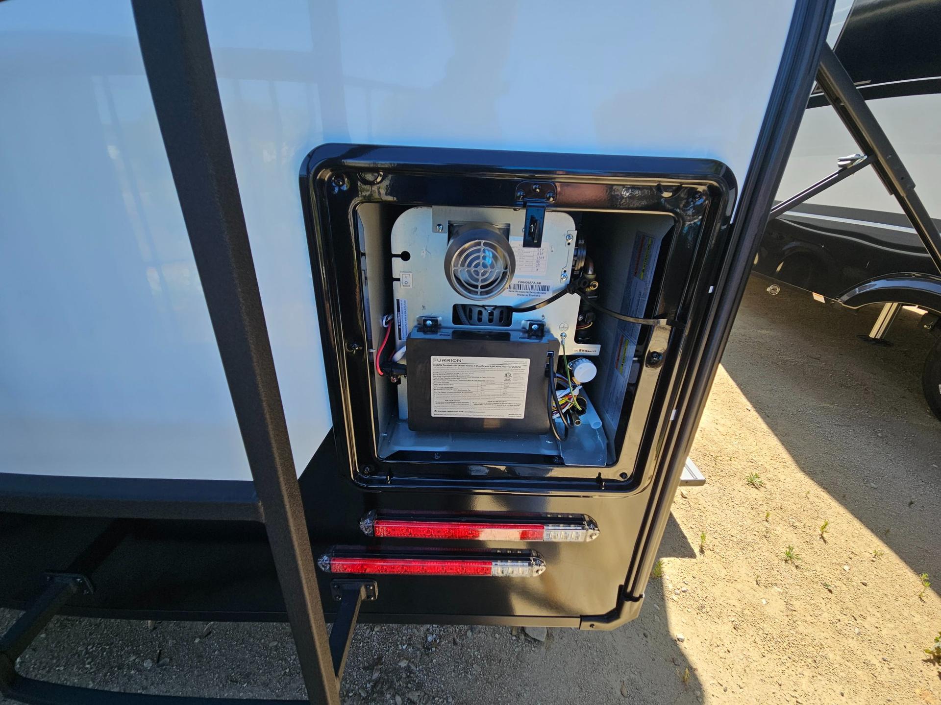 2027 Brinkley RV 2027 Brinkley RV Model Z - thumbnail 59