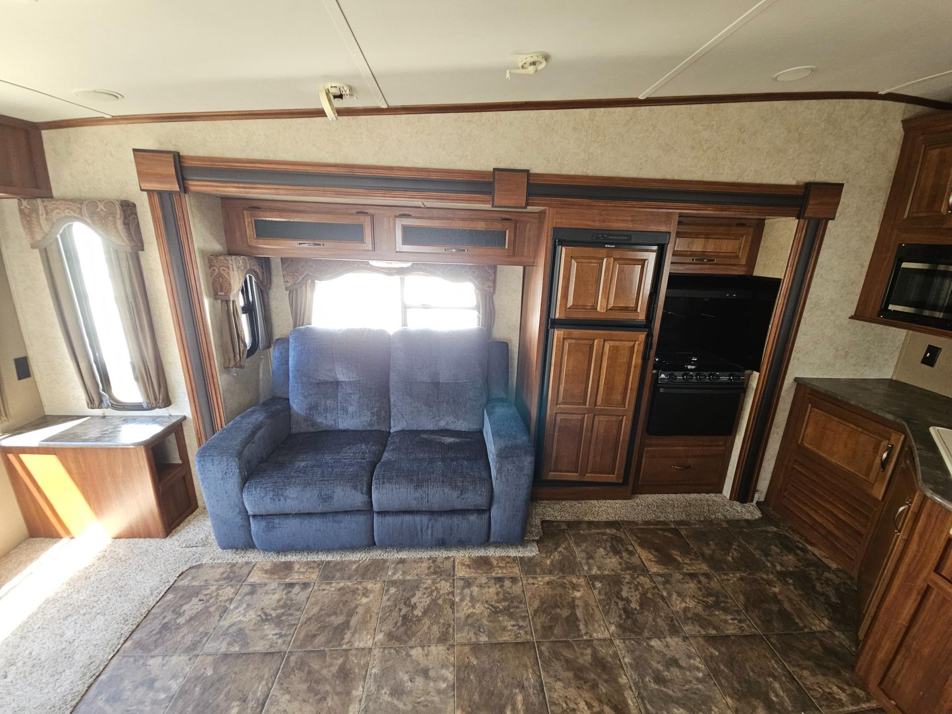 2014 Keystone rv 2014 Keystone rv Cougar Lite - thumbnail 14