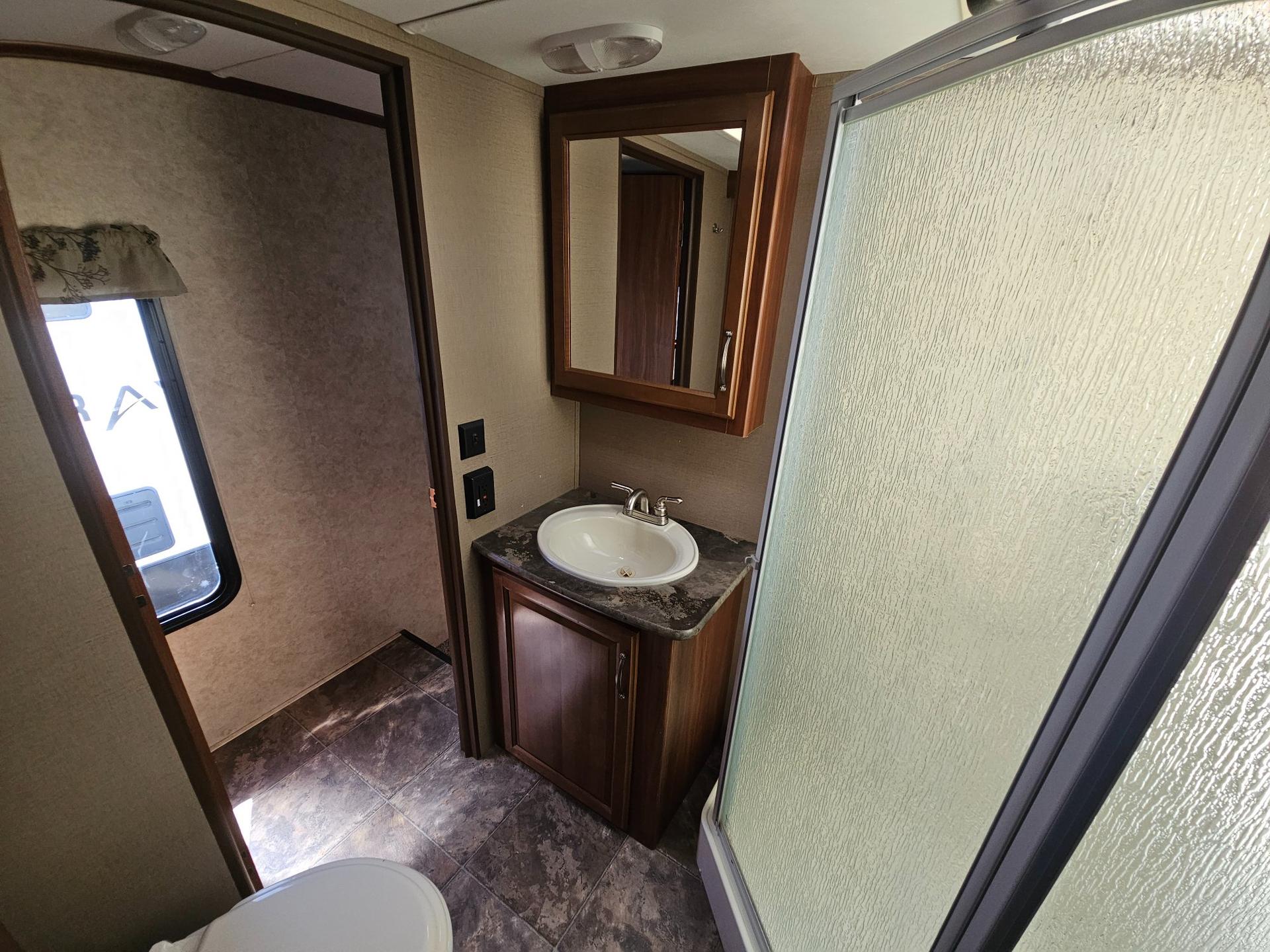 2014 Keystone rv 2014 Keystone rv Cougar Lite - thumbnail 39