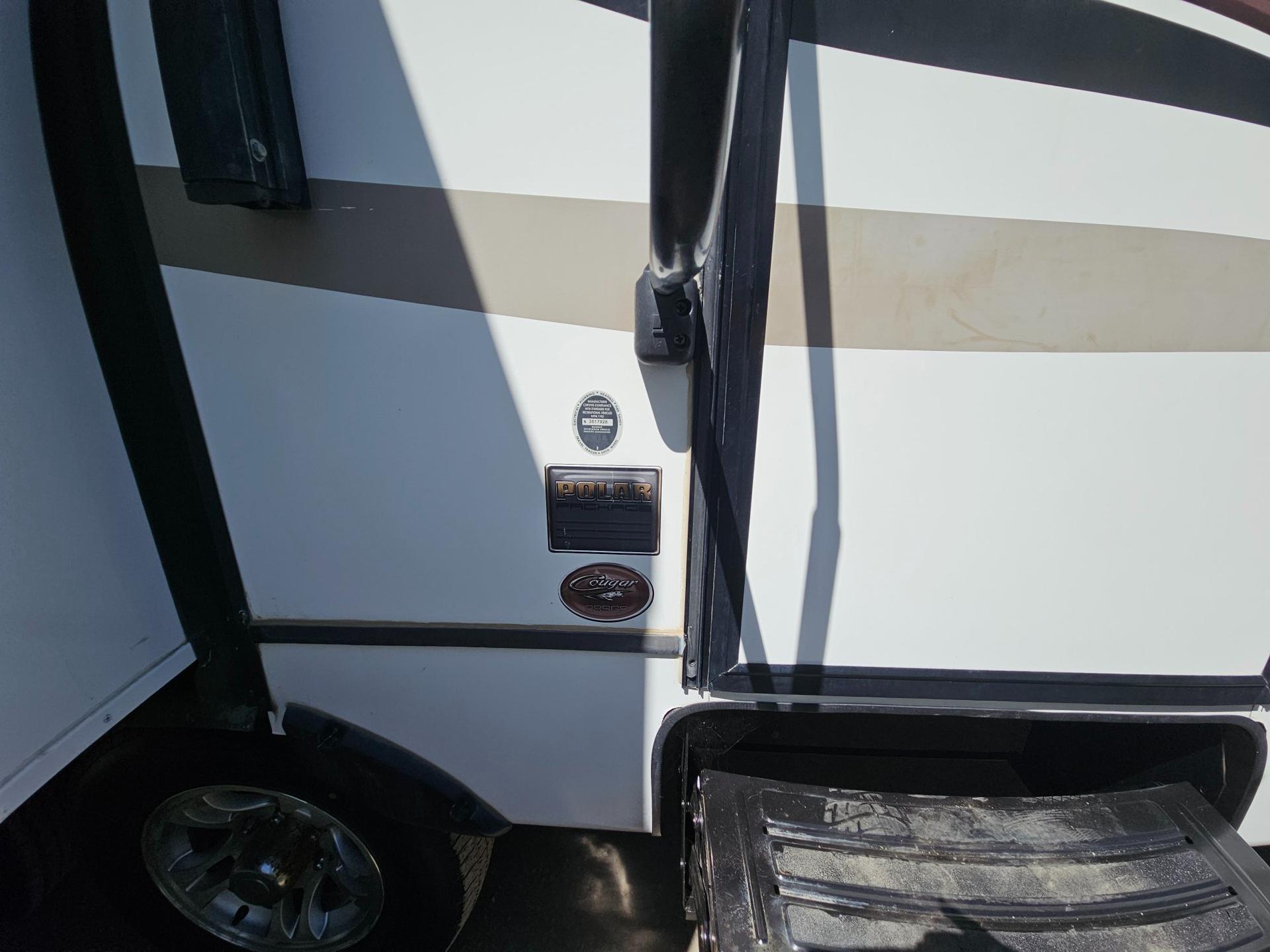 2014 Keystone rv 2014 Keystone rv Cougar Lite - thumbnail 51