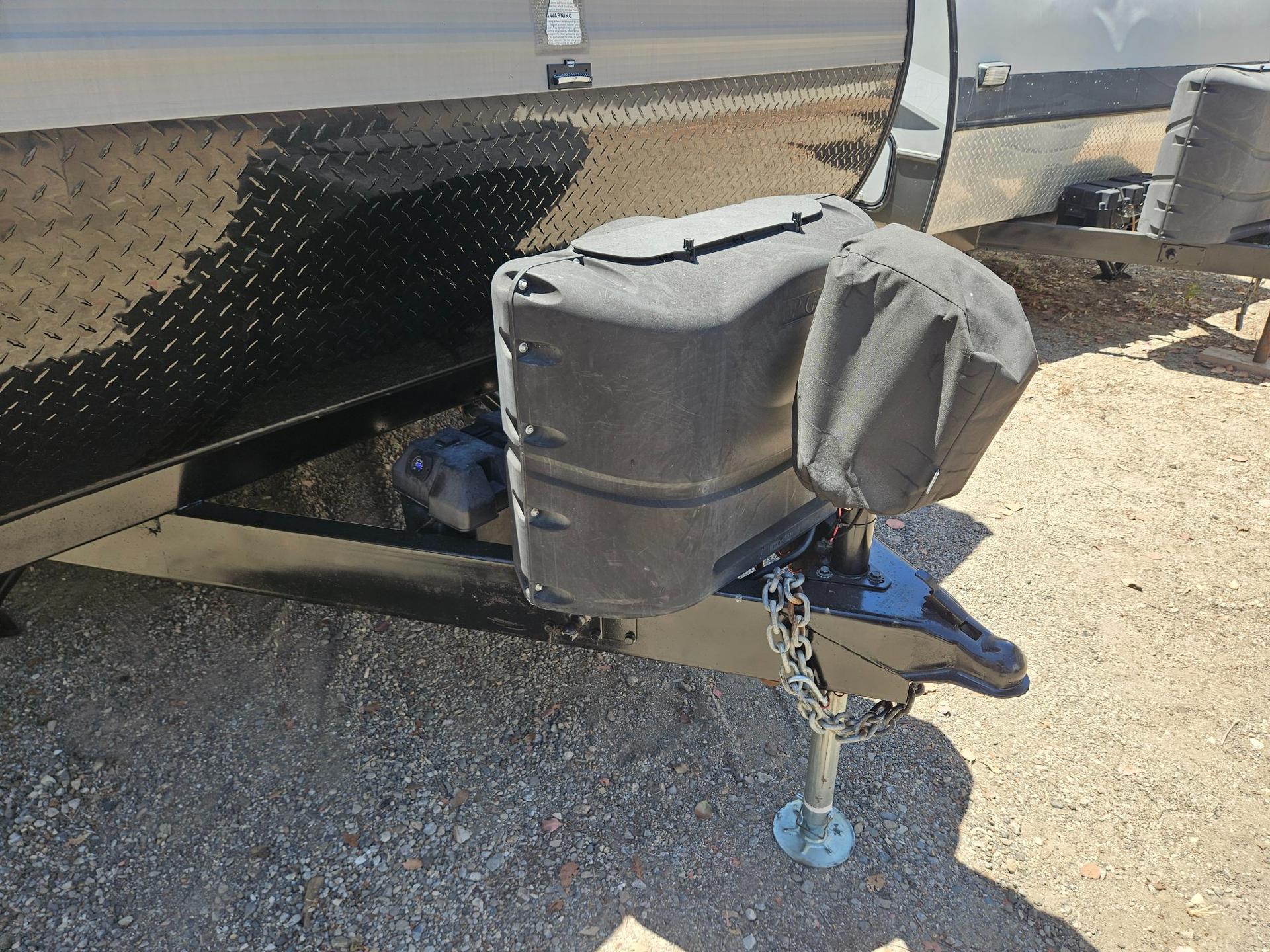 2018 Dutchmen 2018 Dutchmen Coleman Lantern - thumbnail 33