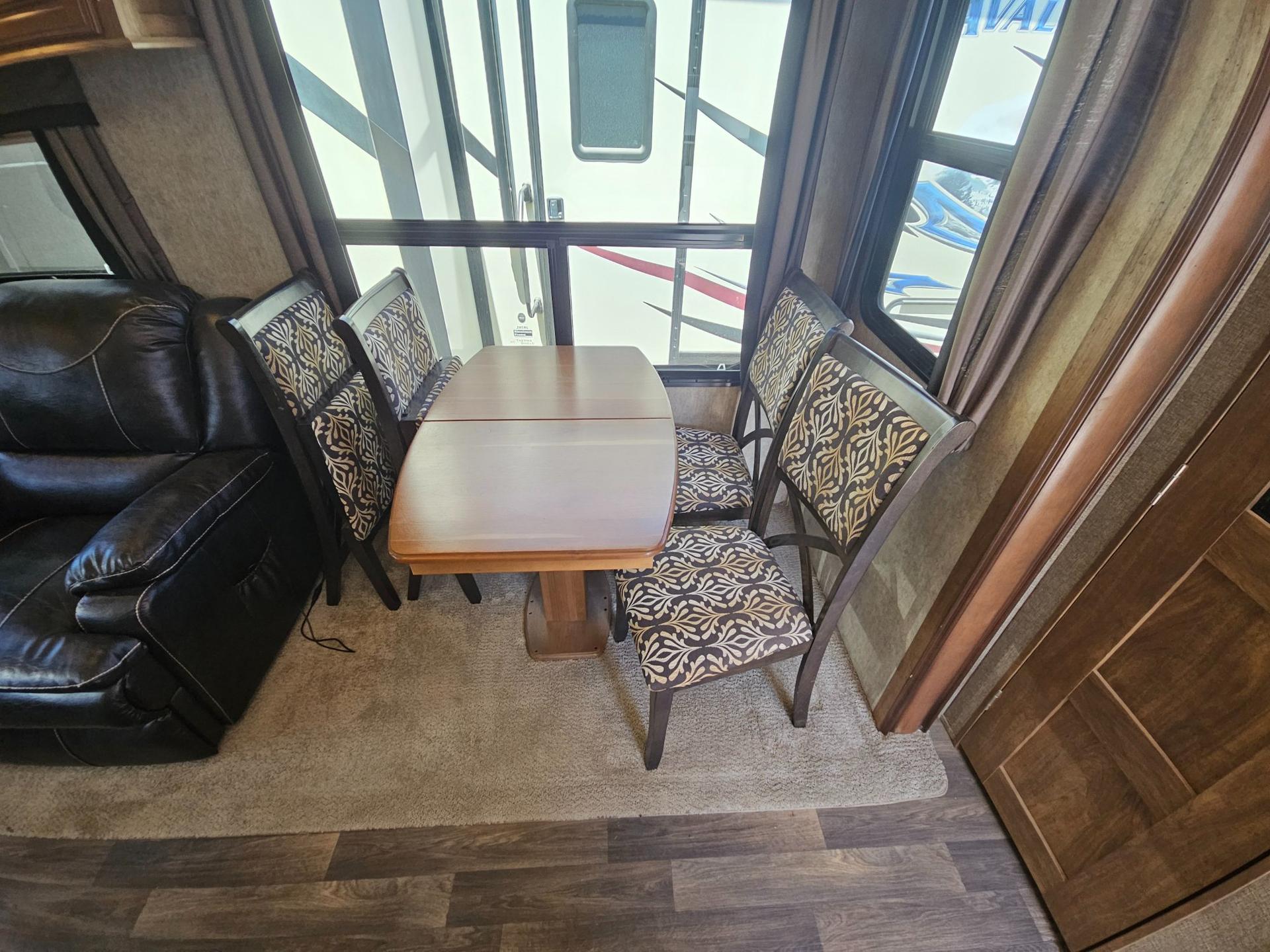 2016 Keystone Rv 2016 Keystone Rv Montana - thumbnail 8