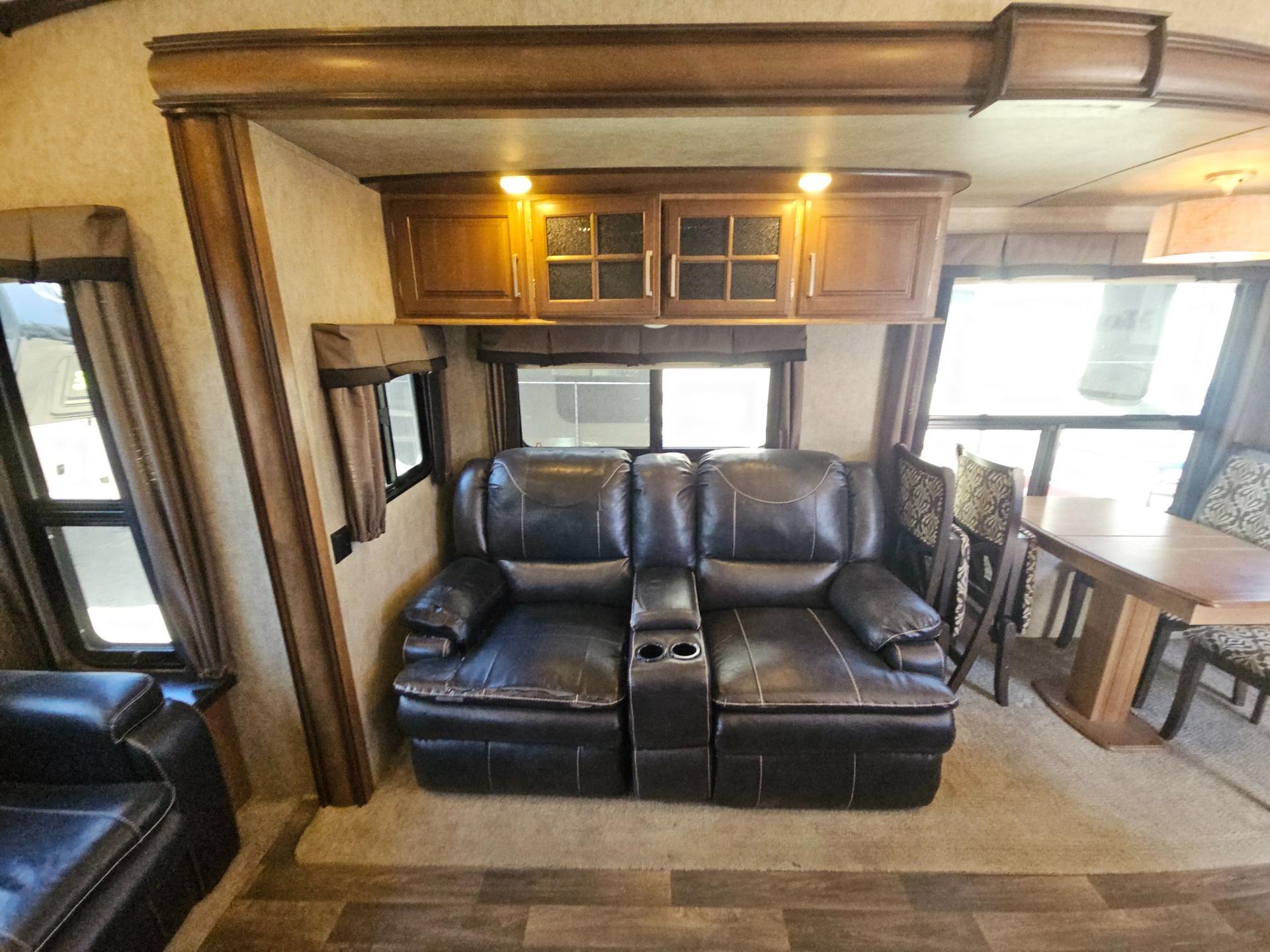 2016 Keystone Rv 2016 Keystone Rv Montana - thumbnail 9