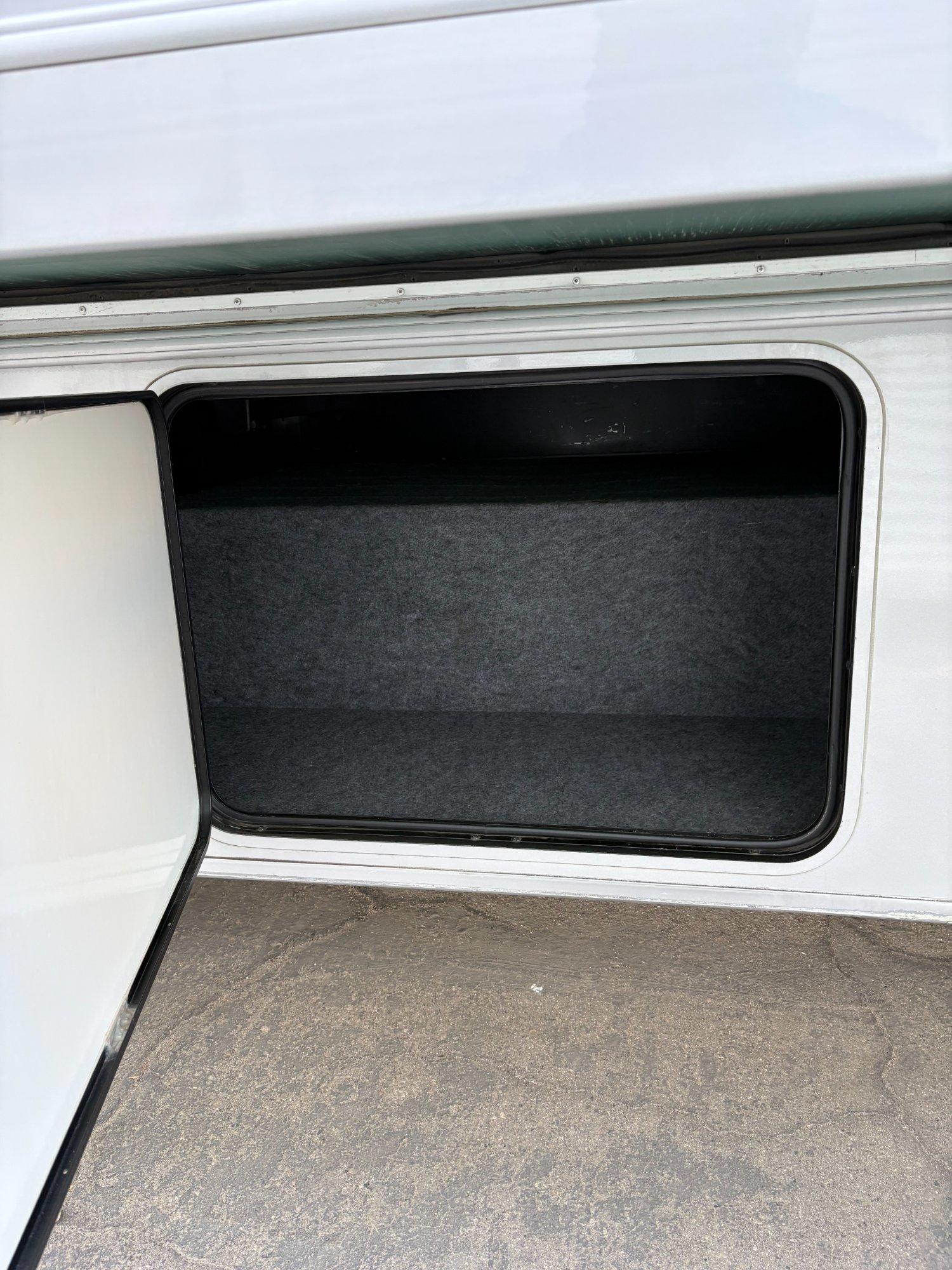 2012 Winnebago 2012 Winnebago Vista - thumbnail 11