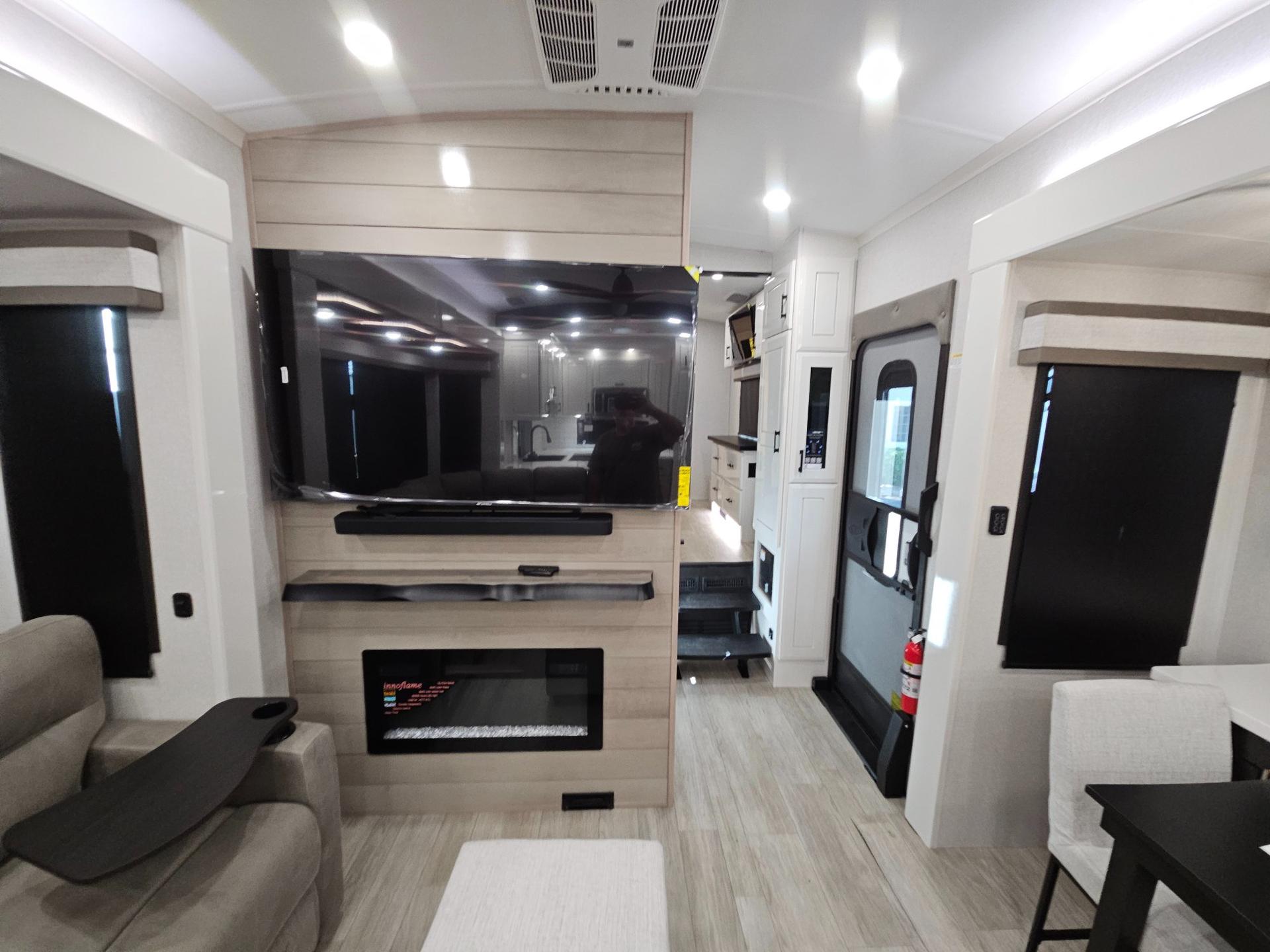 2026 Jayco 2026 Jayco Pinnacle - thumbnail 28