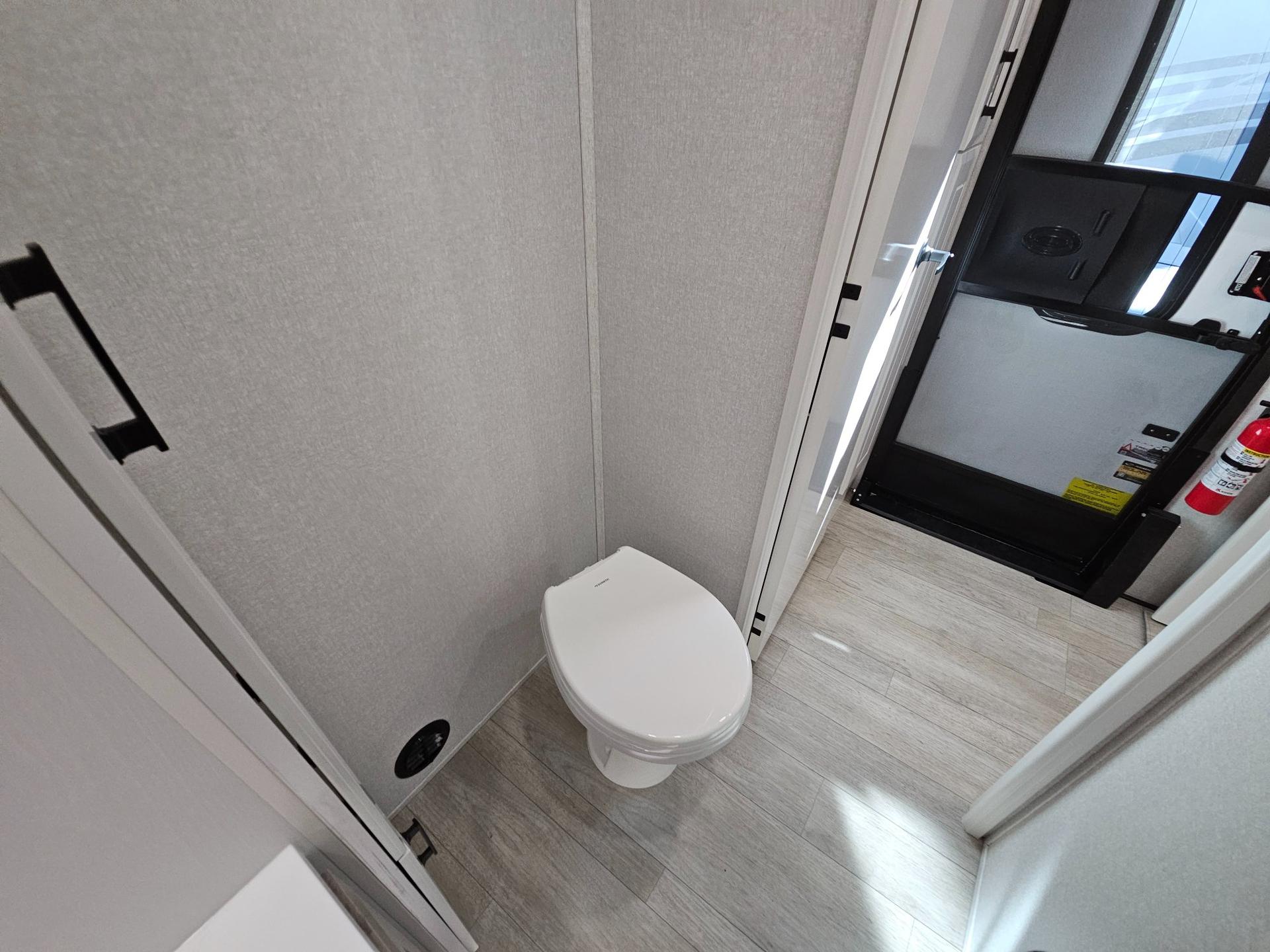 2026 Jayco 2026 Jayco Pinnacle - thumbnail 37