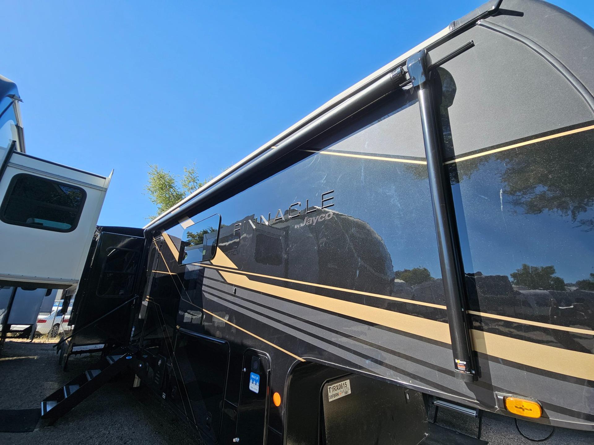 2026 Jayco 2026 Jayco Pinnacle - thumbnail 59
