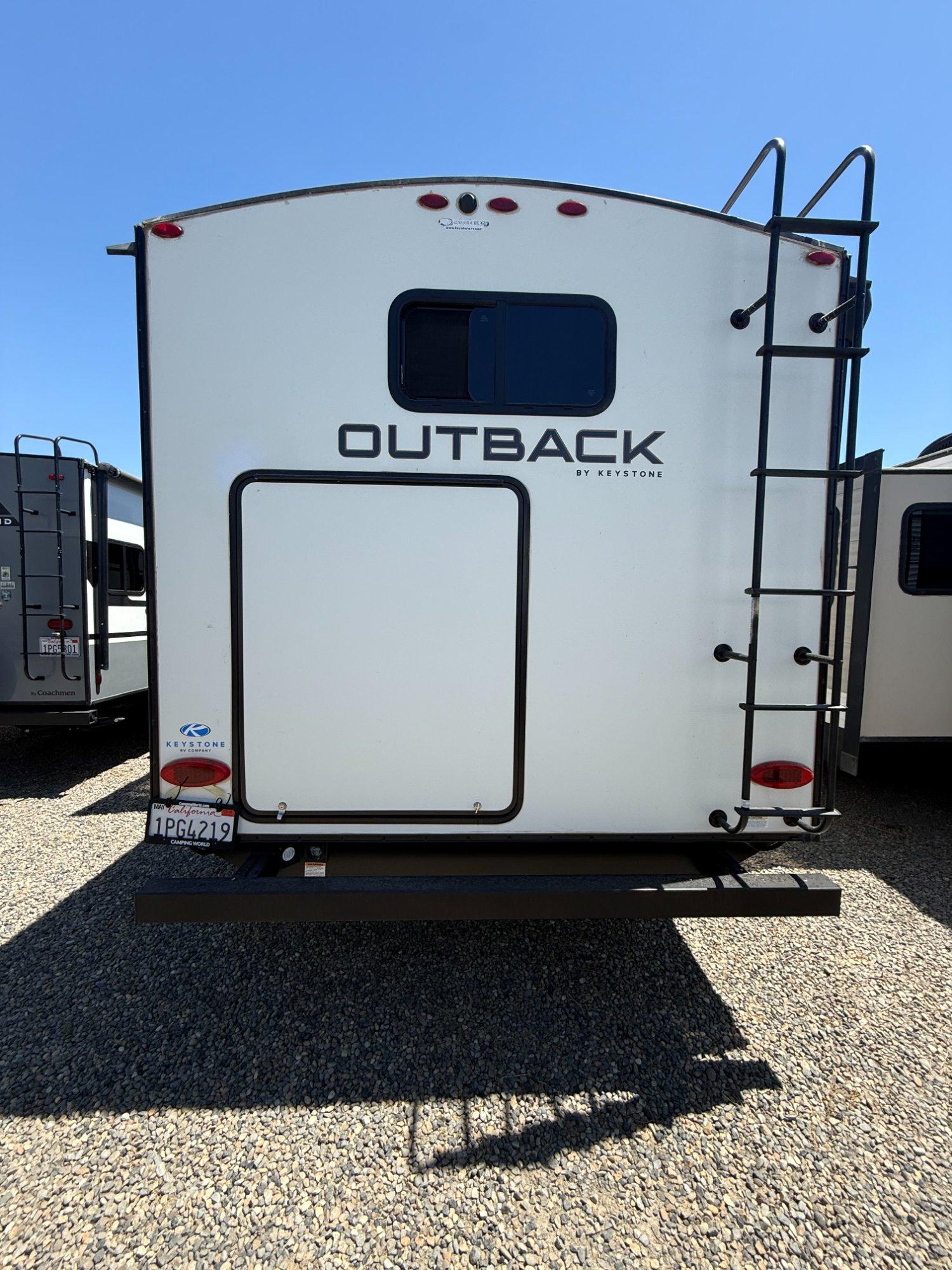 2023 Keystone 2023 Keystone Outback - thumbnail 5