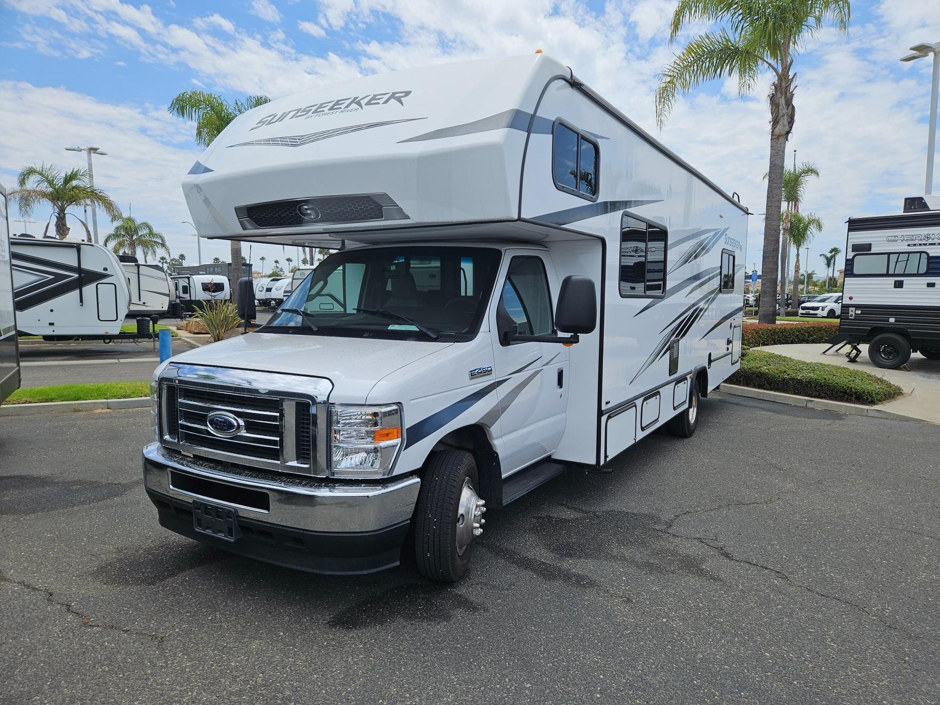 2024 Forest River RV 2024 Forest River RV Sunseeker LE - thumbnail 5