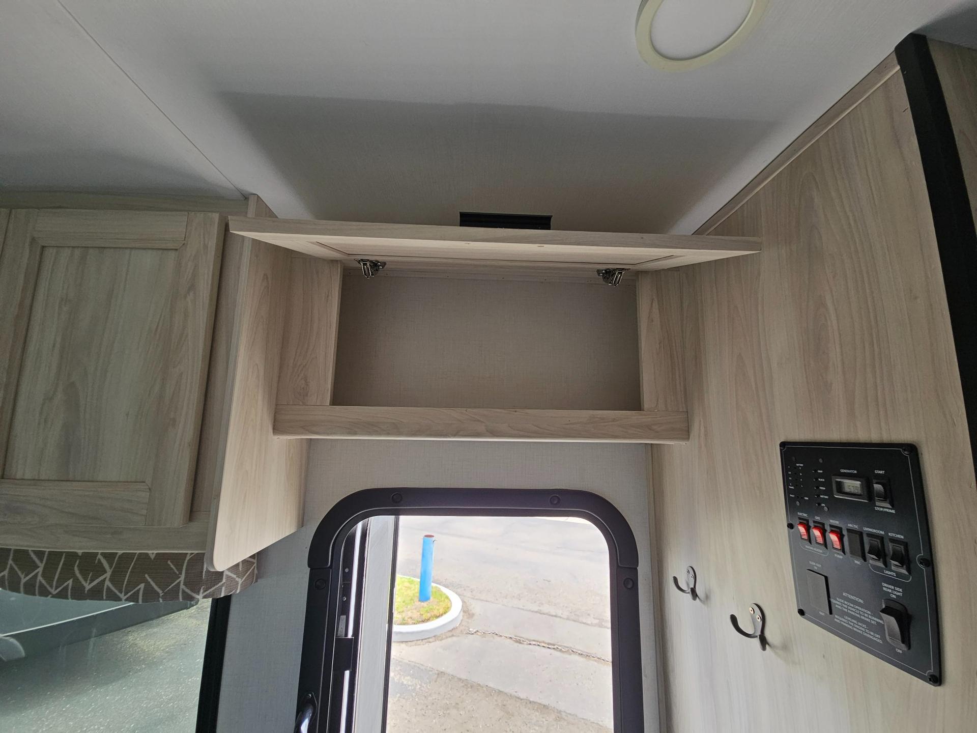 2024 Forest River RV 2024 Forest River RV Sunseeker LE - thumbnail 15
