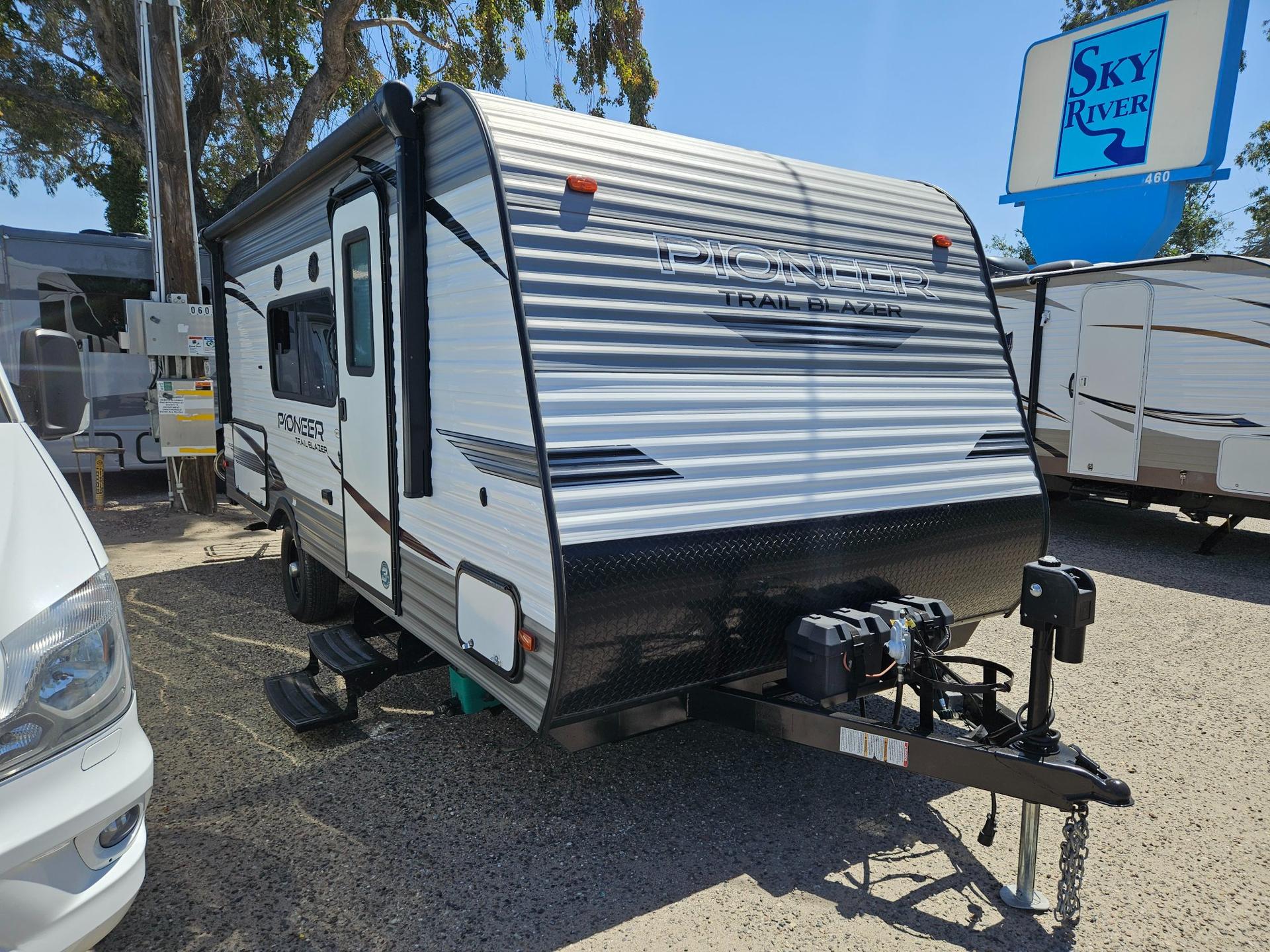 2021 Heartland RV Pioneer Trail Blazer BH170