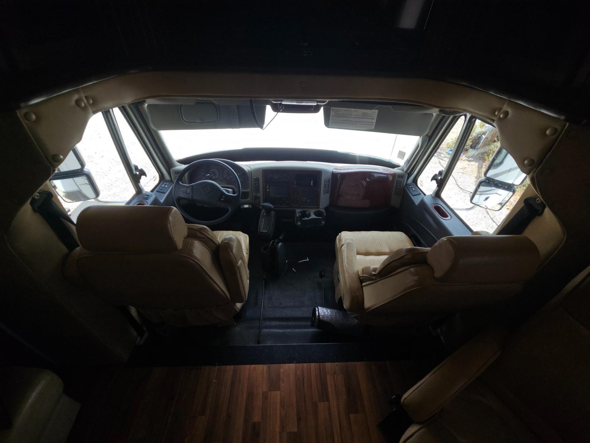 2015 Nexus RV 2015 Nexus RV Phantom - thumbnail 15