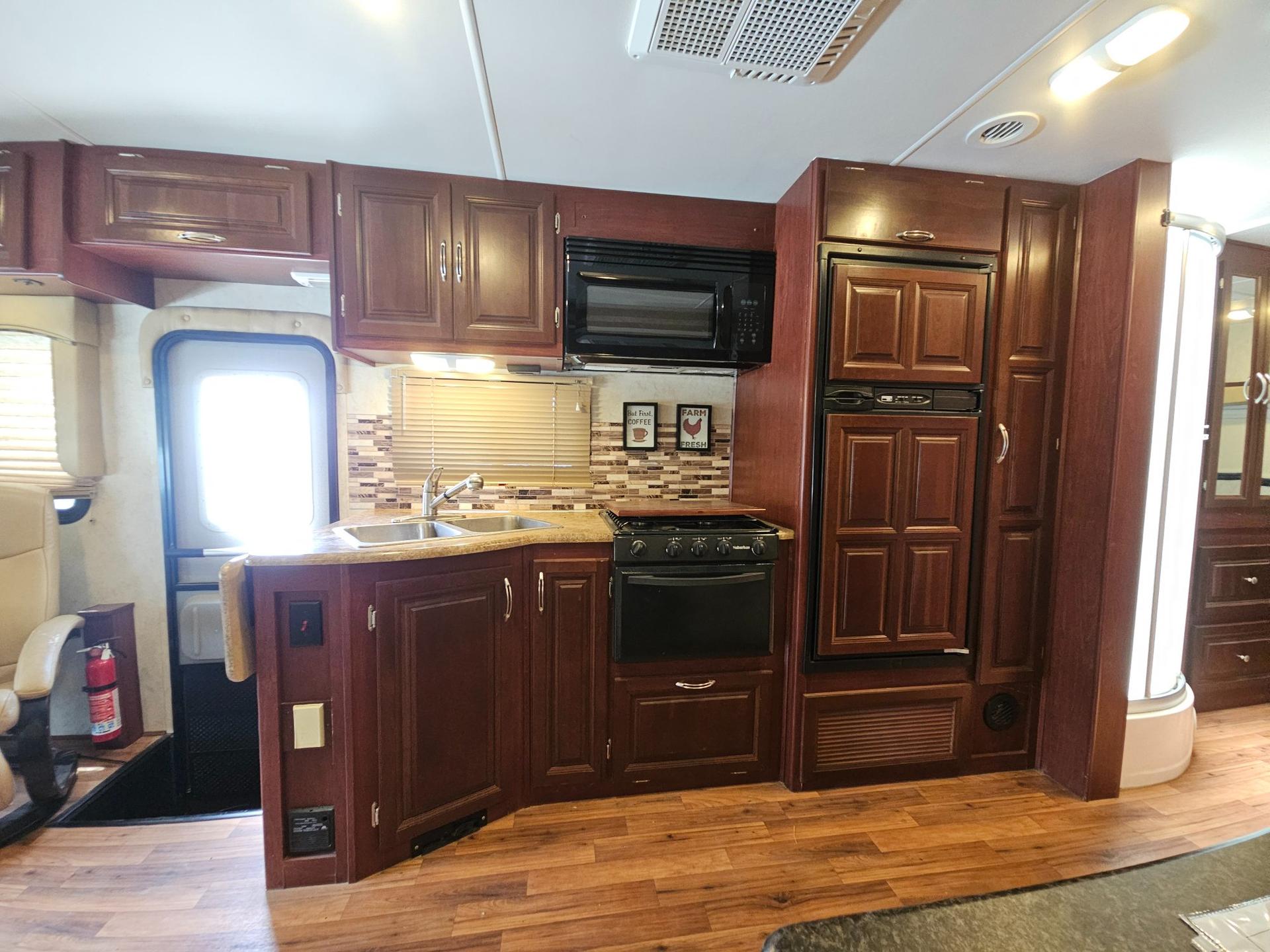 2015 Nexus RV 2015 Nexus RV Phantom - thumbnail 19