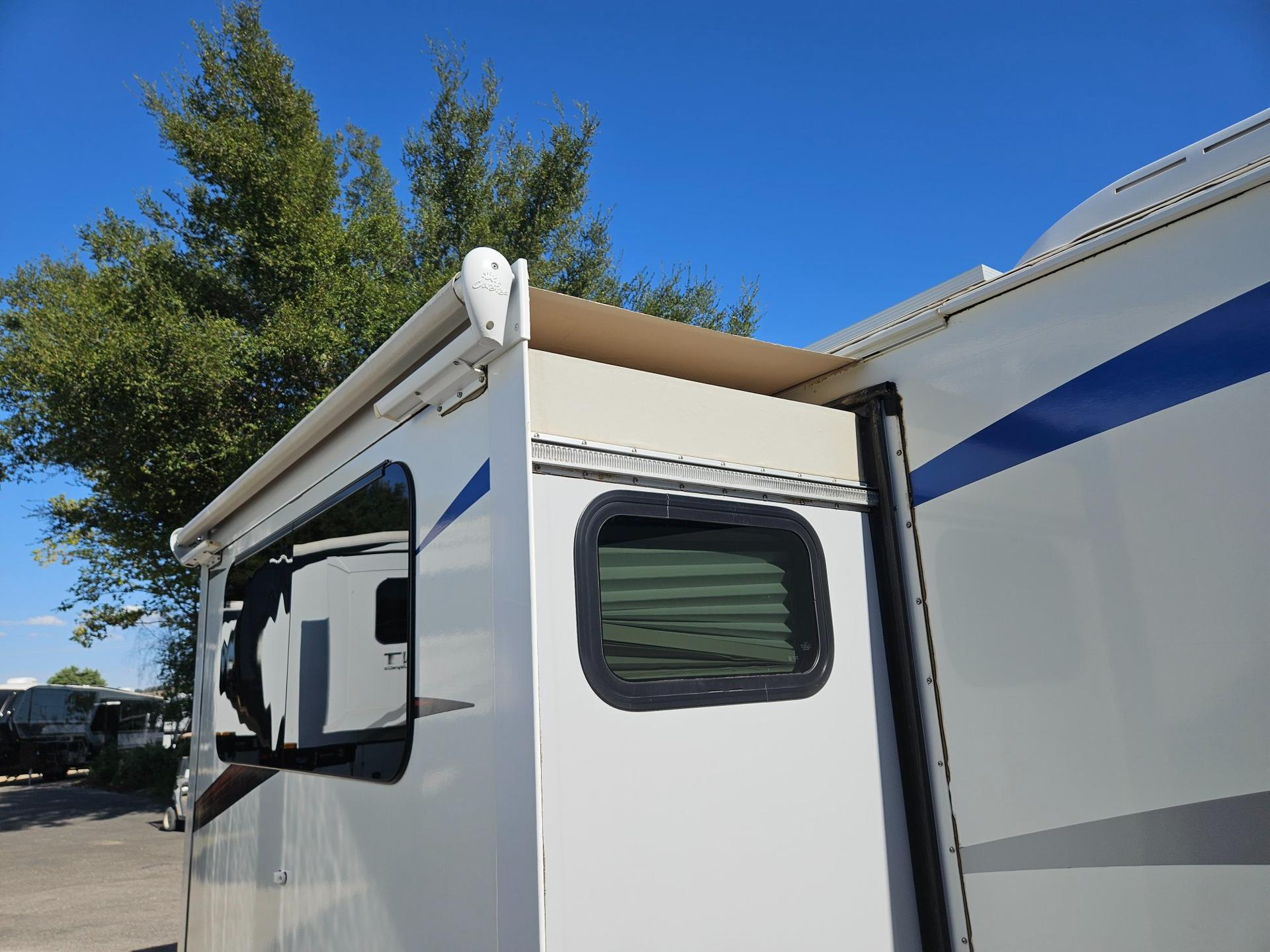 2016 Lance Trailers 2016 Lance Trailers Lance - thumbnail 45