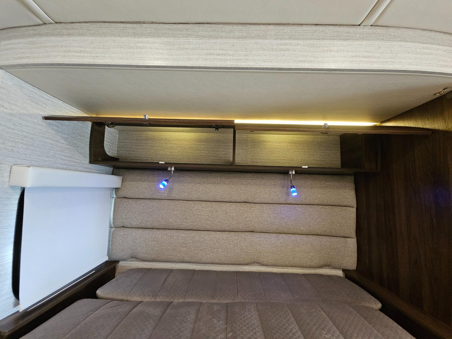 2021 Winnebago Industries 2021 Winnebago Industries View - thumbnail 15