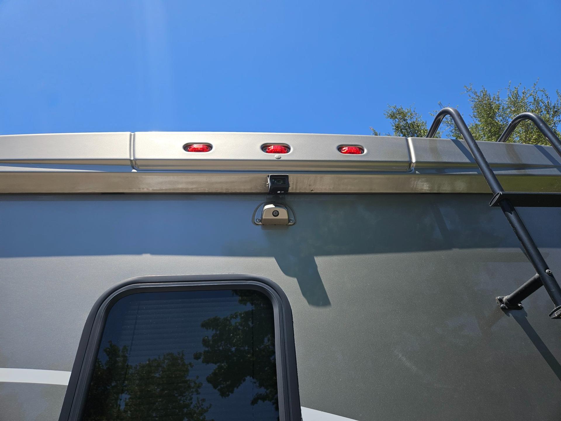 2021 Winnebago Industries 2021 Winnebago Industries View - thumbnail 48