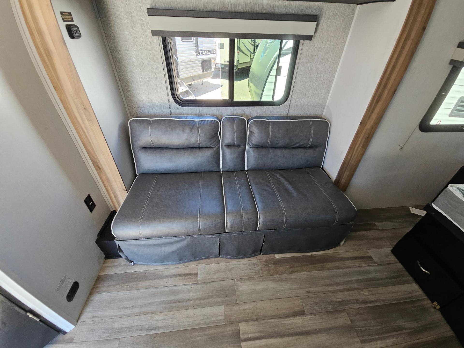 2022 Coachmen 2022 Coachmen Freedom Express Ultra Lite Series - thumbnail 8