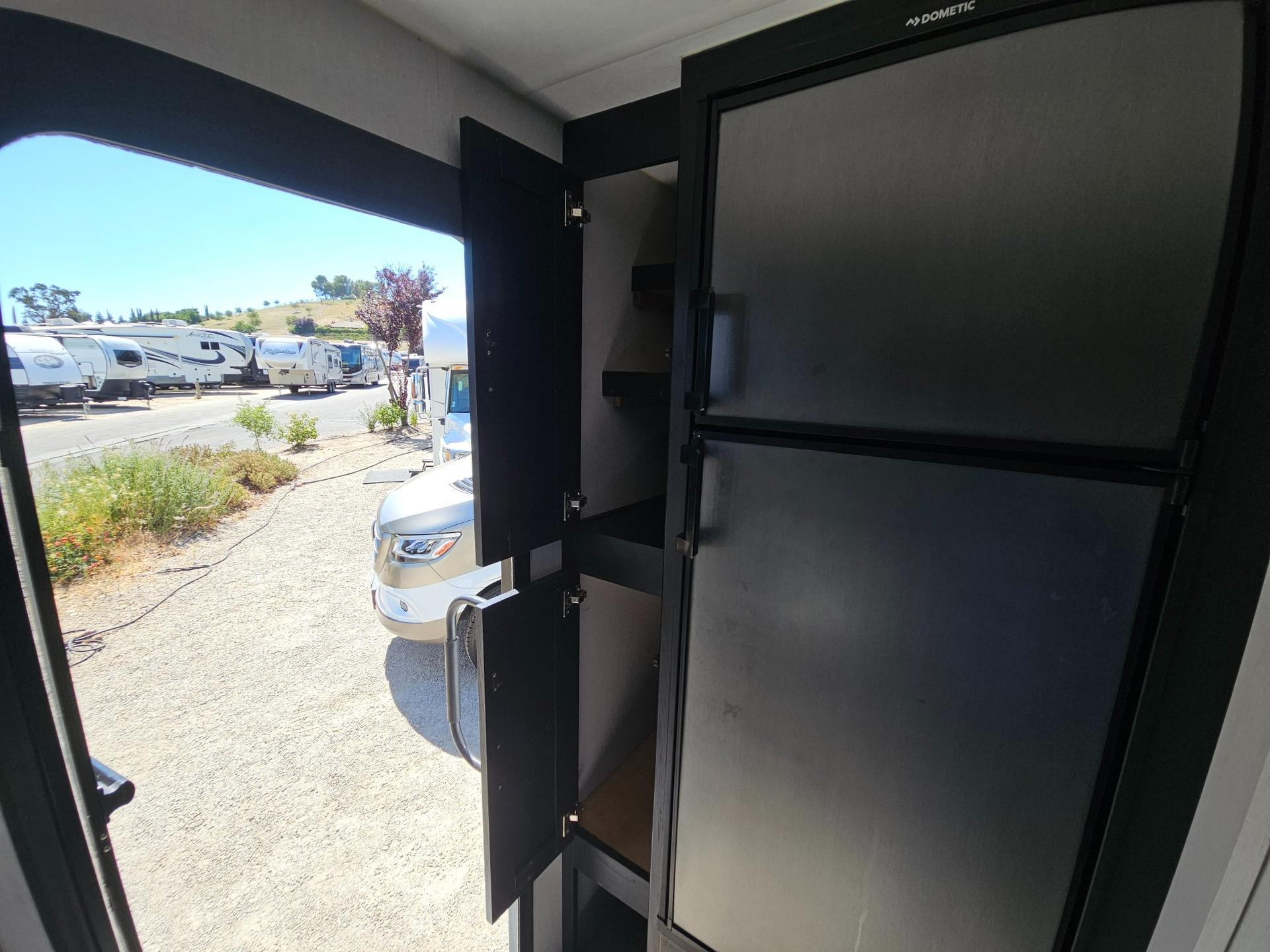 2022 Coachmen 2022 Coachmen Freedom Express Ultra Lite Series - thumbnail 21