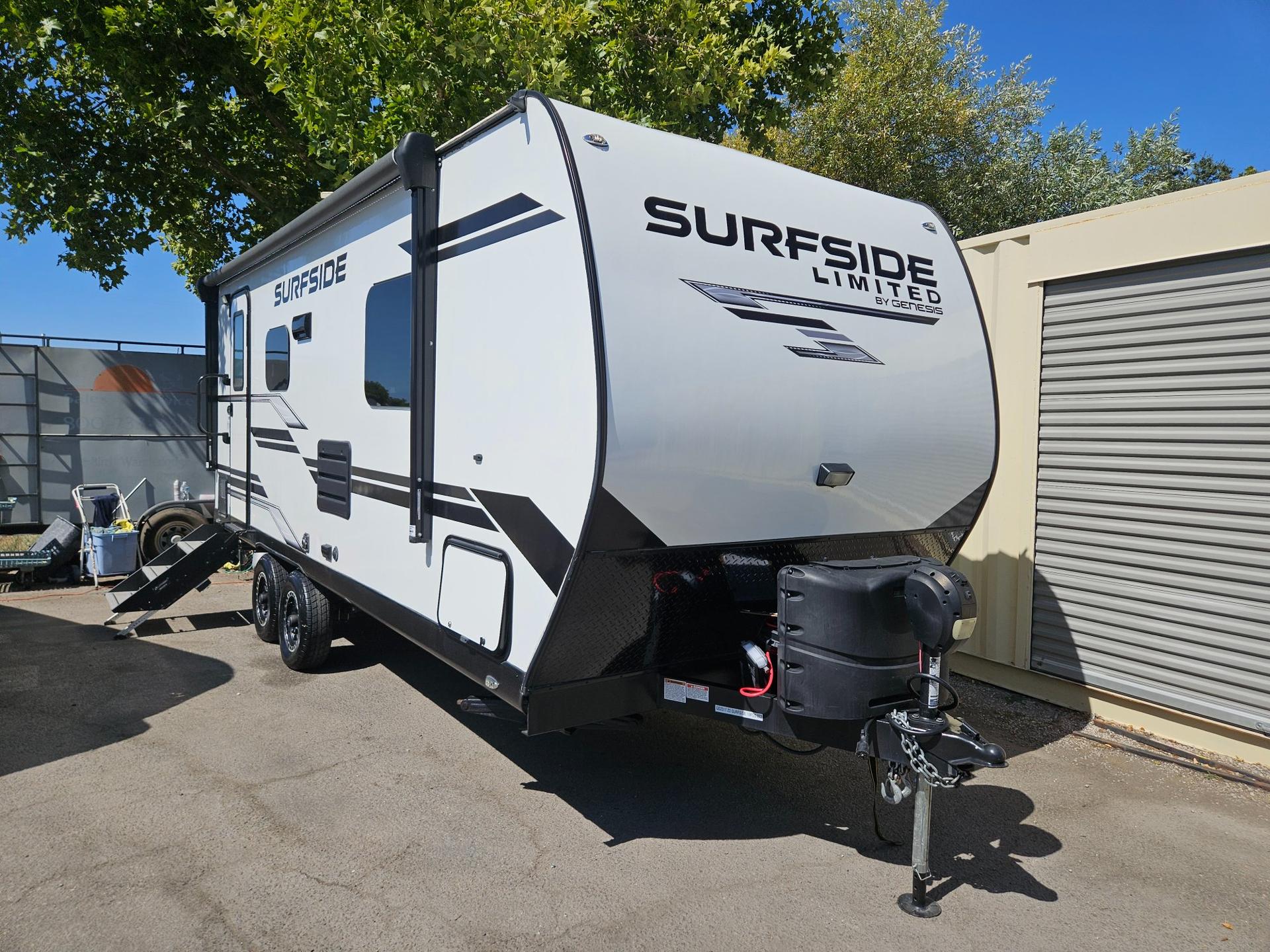 2023 Genesis Supreme Surfside Limited 19FSS