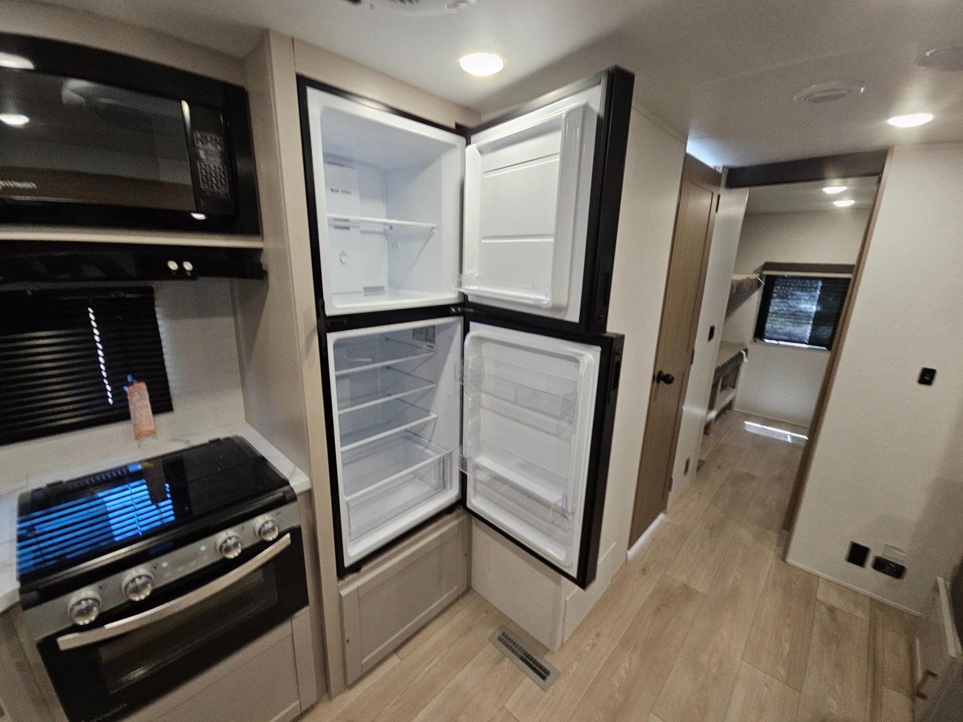 2027 Jayco 2027 Jayco Jay Flight - thumbnail 15