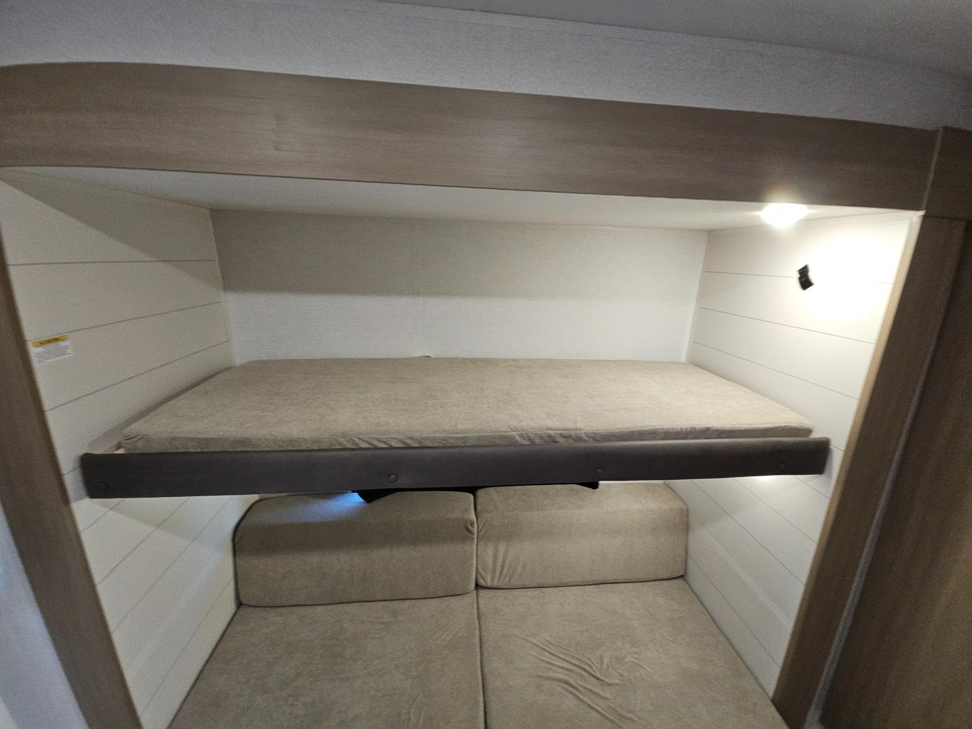 2027 Jayco 2027 Jayco Jay Flight - thumbnail 24