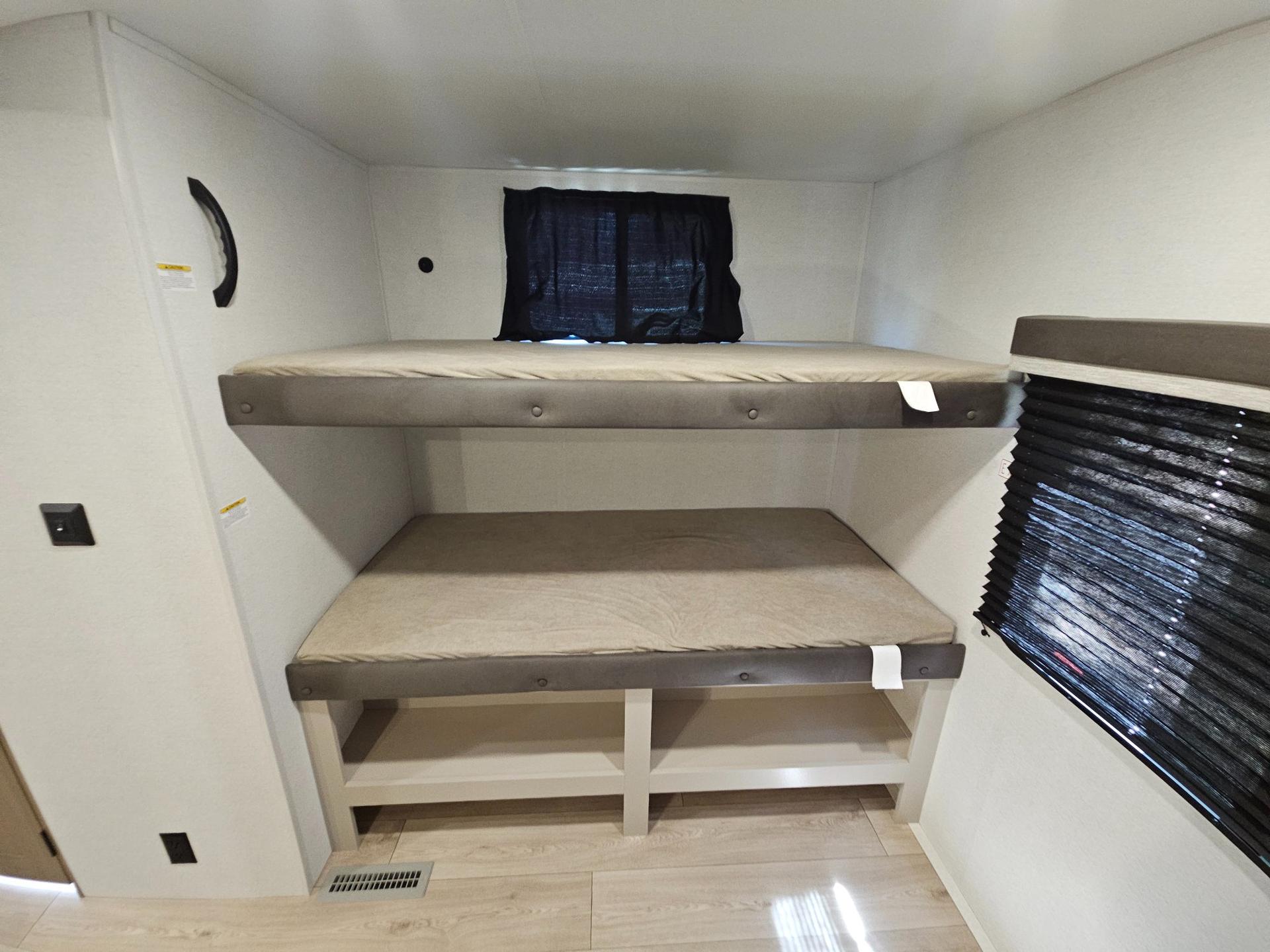 2027 Jayco 2027 Jayco Jay Flight - thumbnail 26