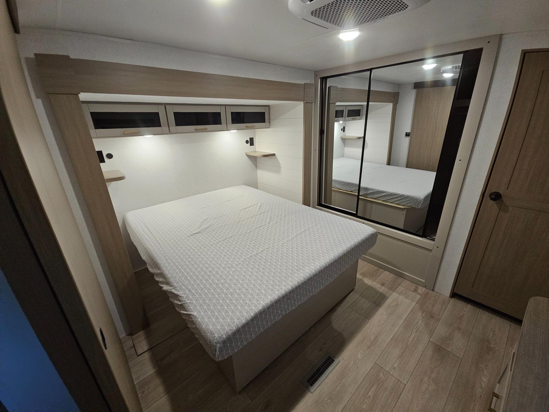 2027 Jayco 2027 Jayco Jay Flight - thumbnail 34