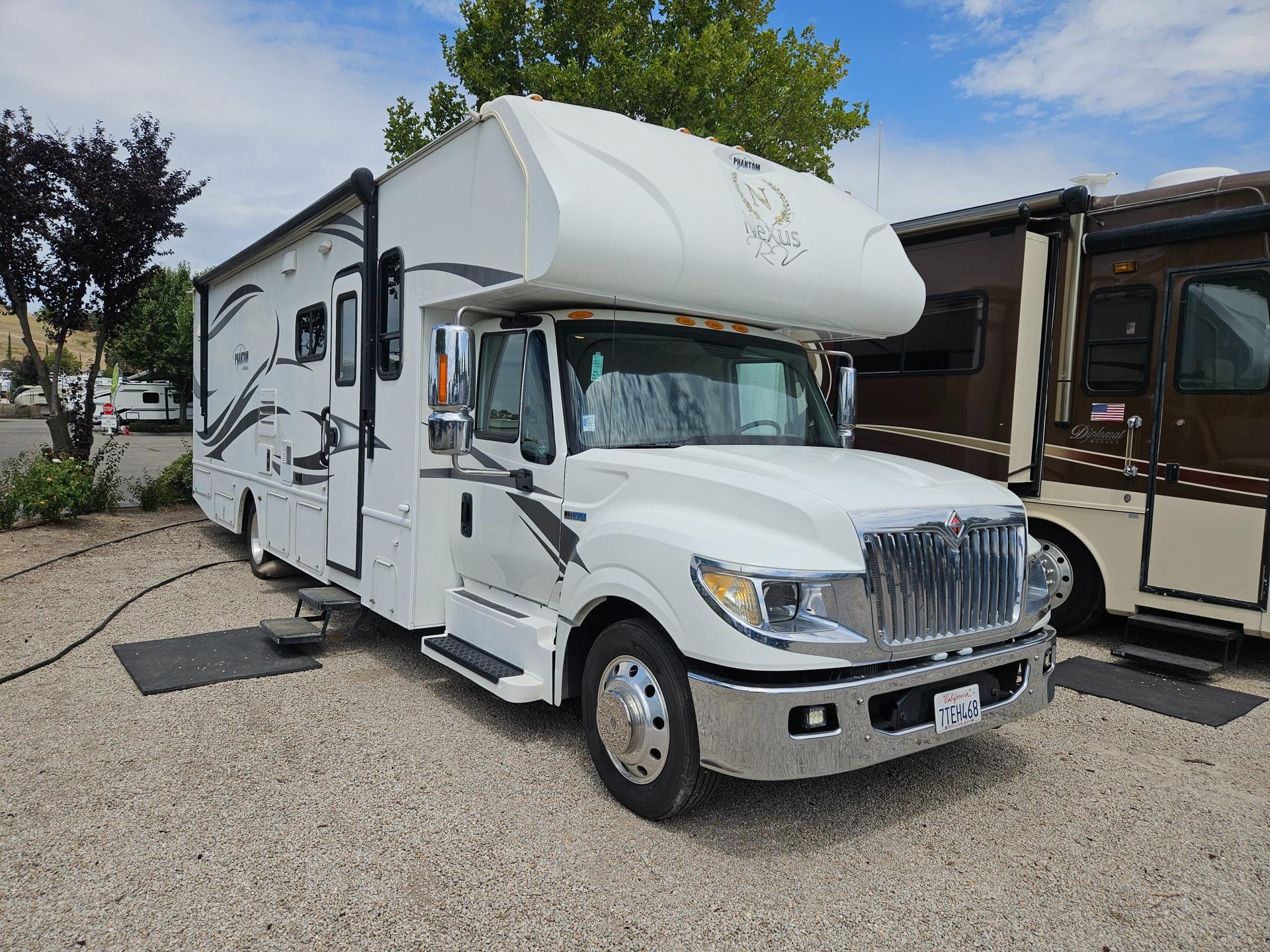 2015 Nexus RV 2015 Nexus RV Phantom - thumbnail 59