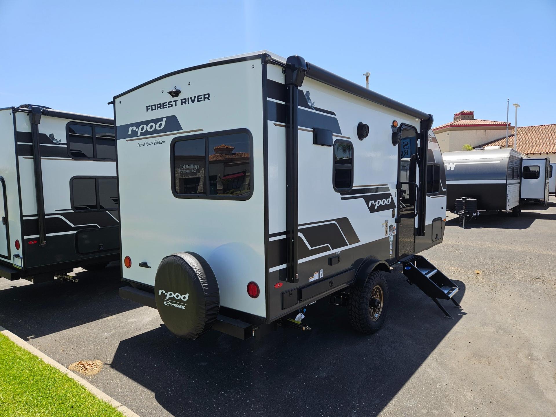 2027 Forest River RV 2027 Forest River RV R-Pod - thumbnail 3