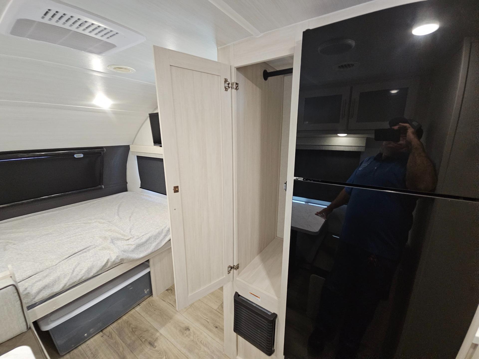 2027 Forest River RV 2027 Forest River RV R-Pod - thumbnail 11