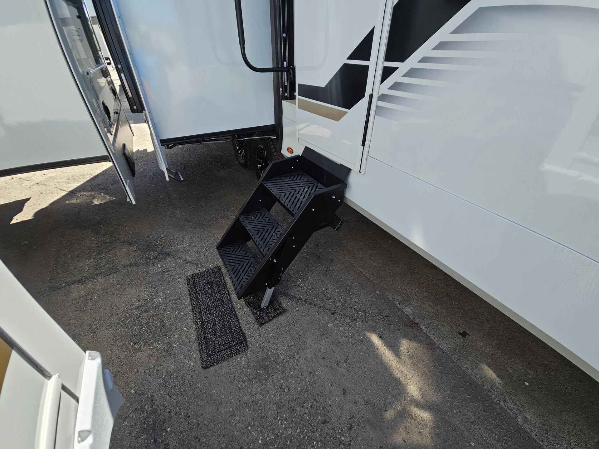 2027 Keystone RV 2027 Keystone RV Cougar Half-Ton - thumbnail 46