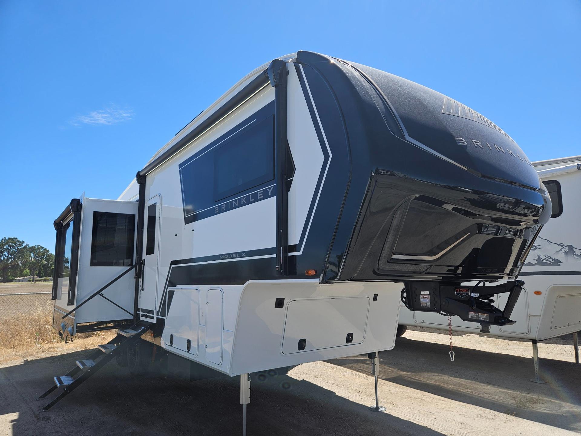 2027 Brinkley RV Model Z 2700