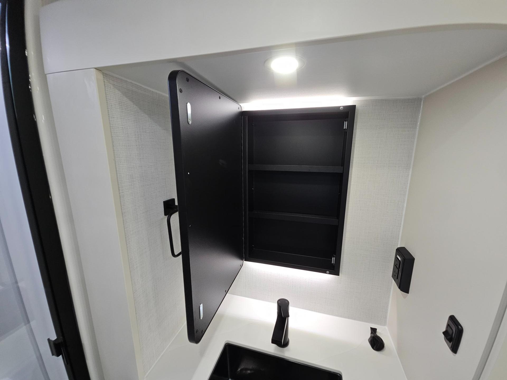 2027 Brinkley RV 2027 Brinkley RV Model Z - thumbnail 40