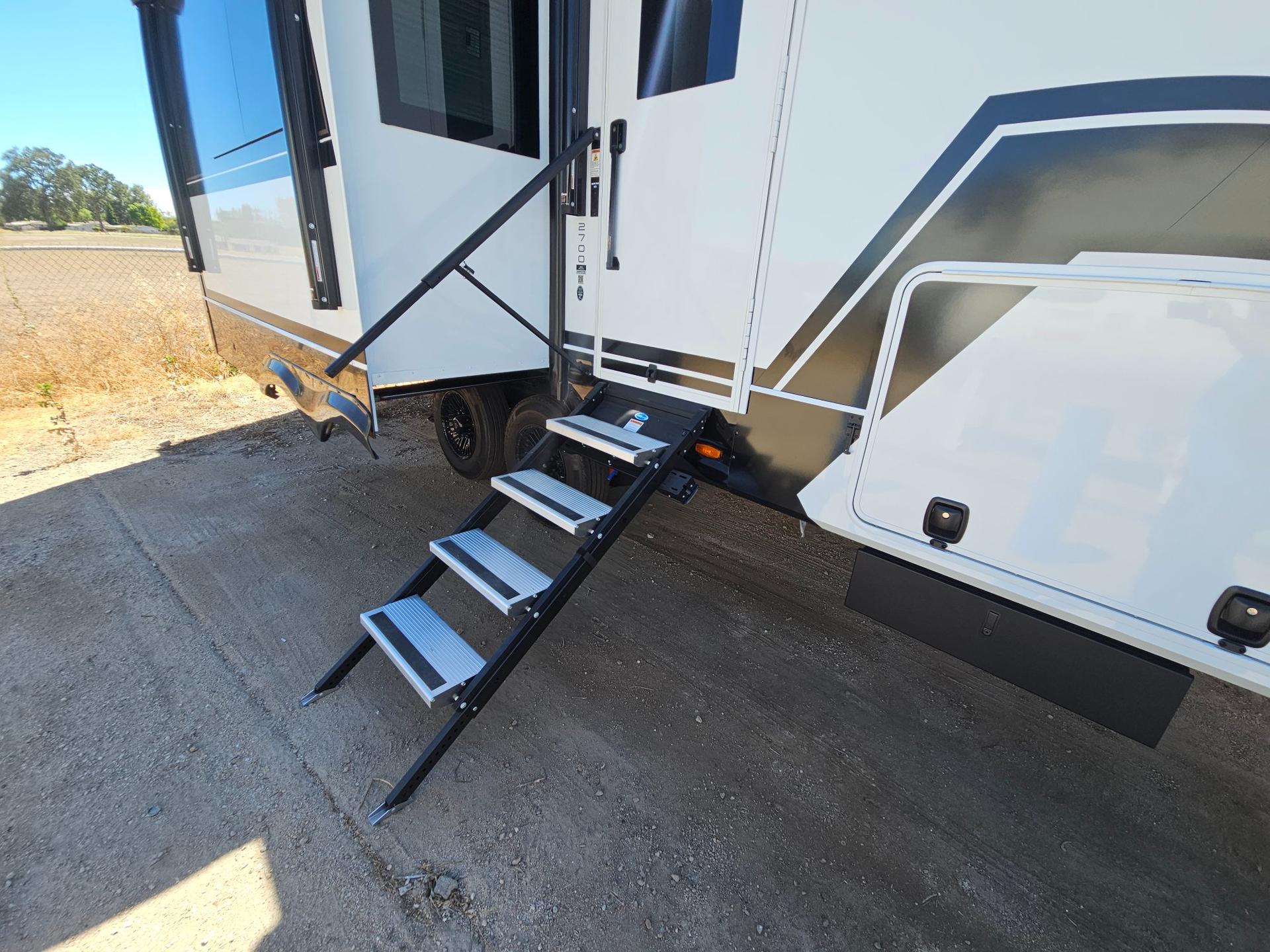 2027 Brinkley RV 2027 Brinkley RV Model Z - thumbnail 50