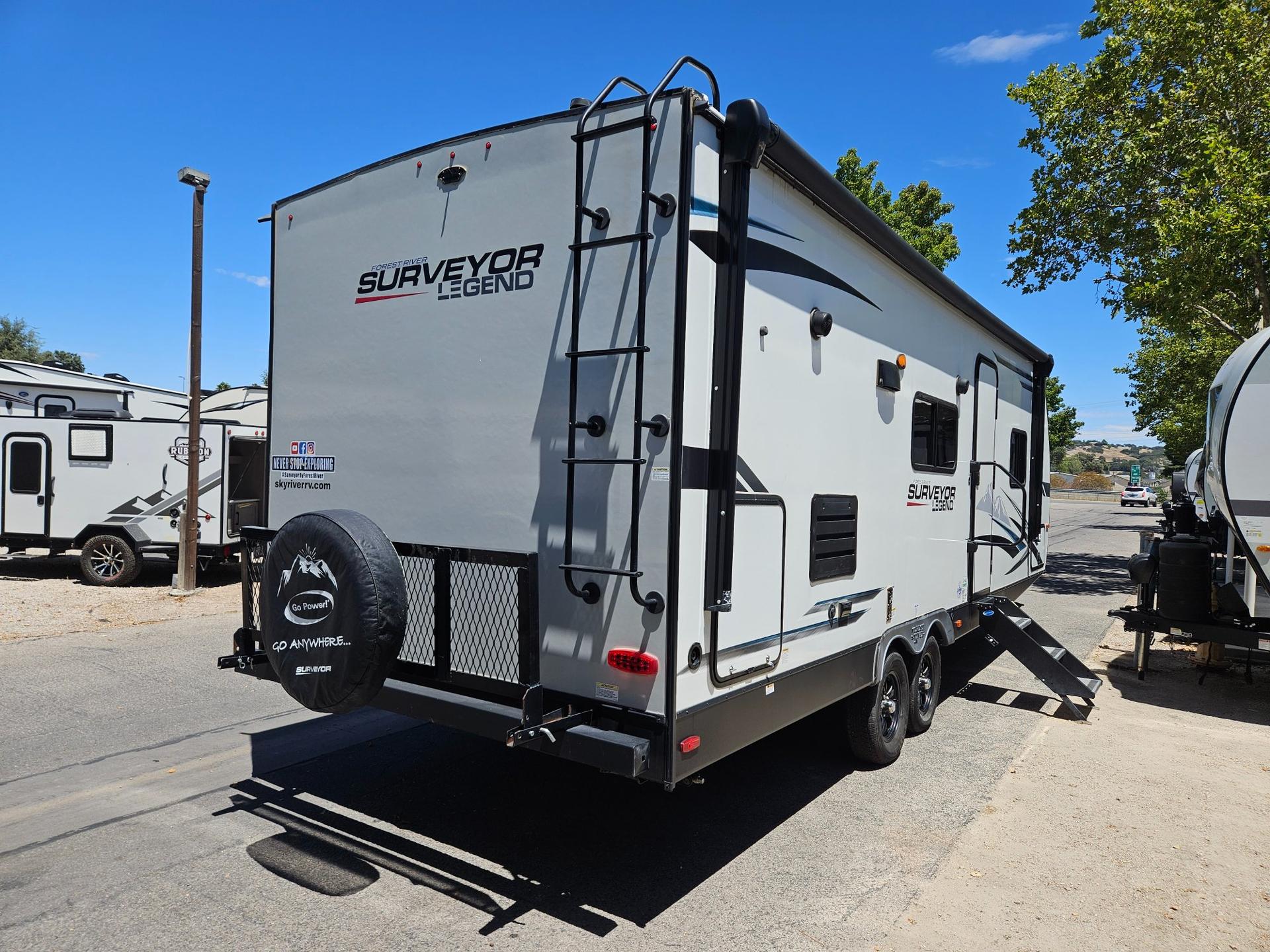 2022 Forest River RV 2022 Forest River RV Surveyor Legend - thumbnail 3